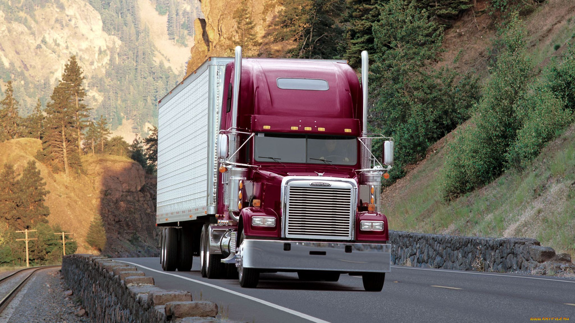 автомобили, freightliner