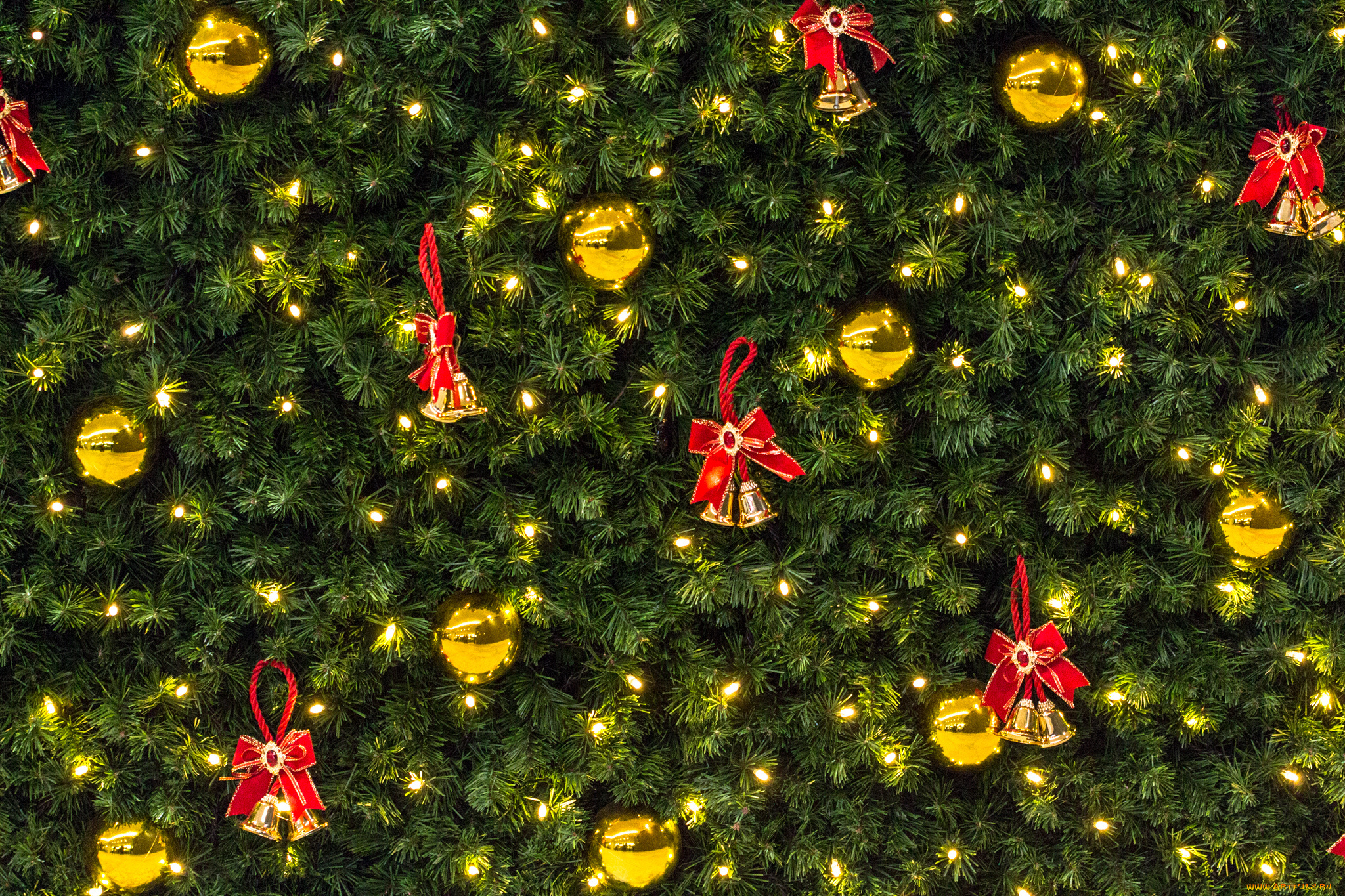 праздничные, Ёлки, шары, колокольчики