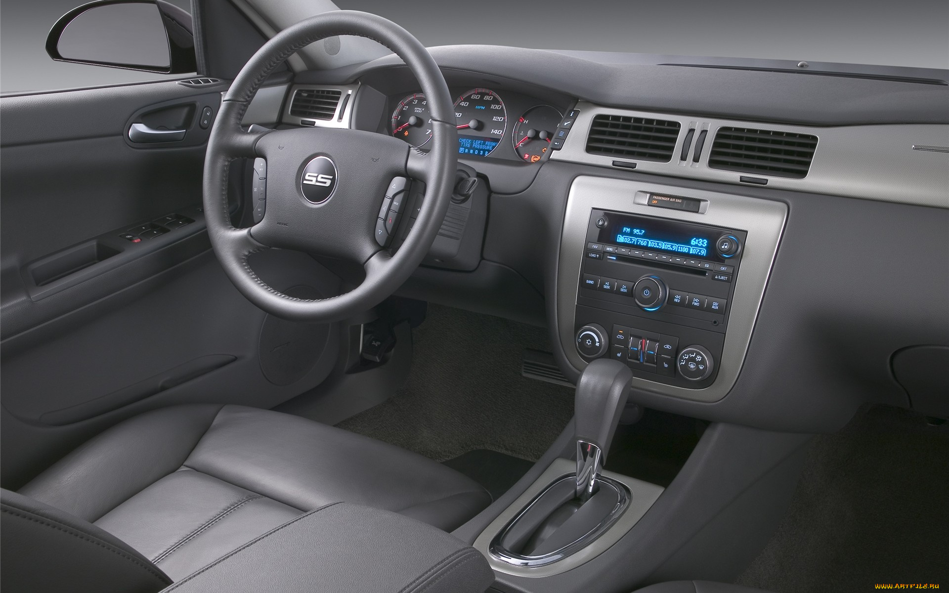 автомобили, интерьеры