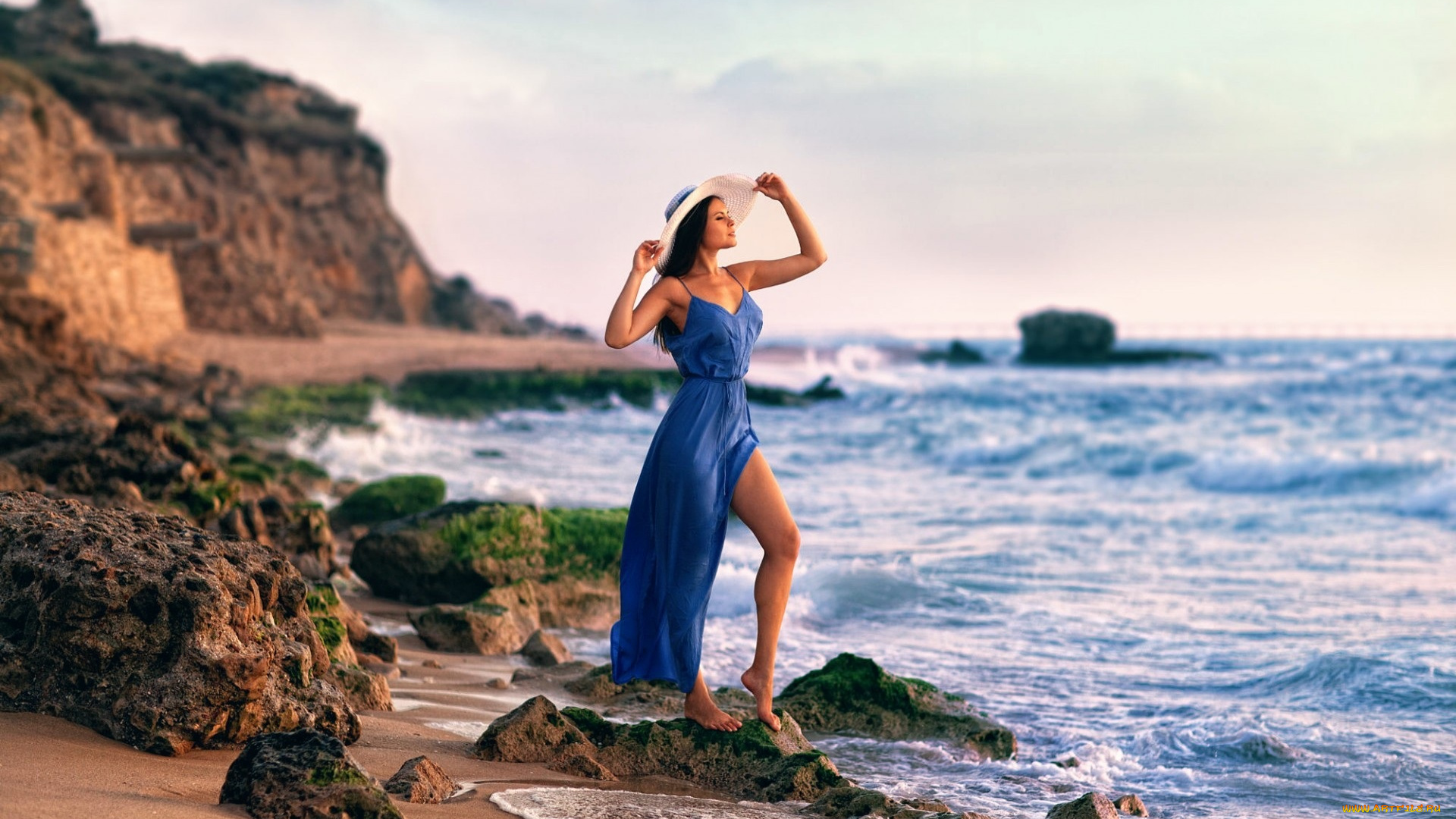 девушки, -unsort, , брюнетки, , шатенки, брюнетка, платье, шляпа, берег, море, камни, скалы