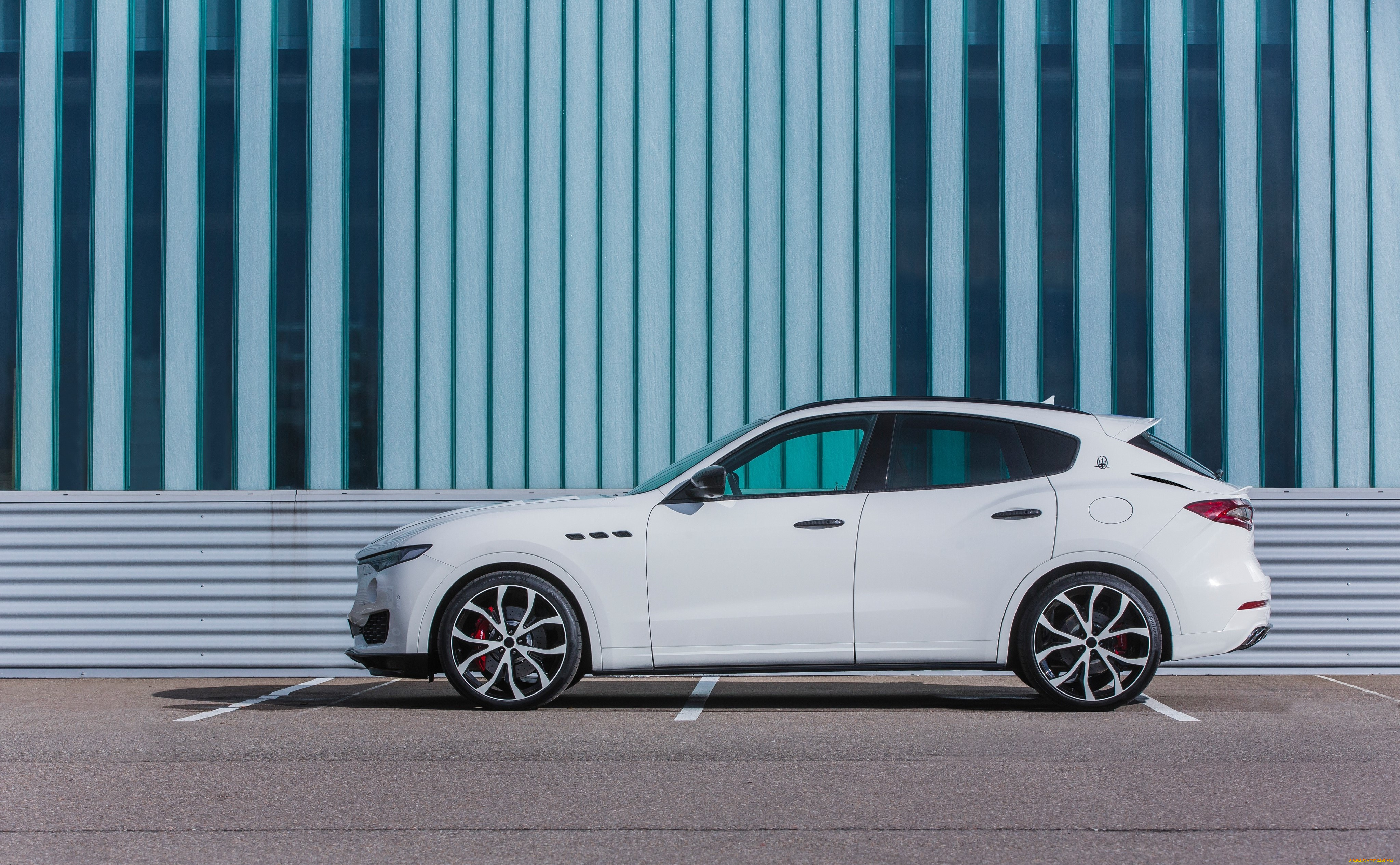 автомобили, maserati