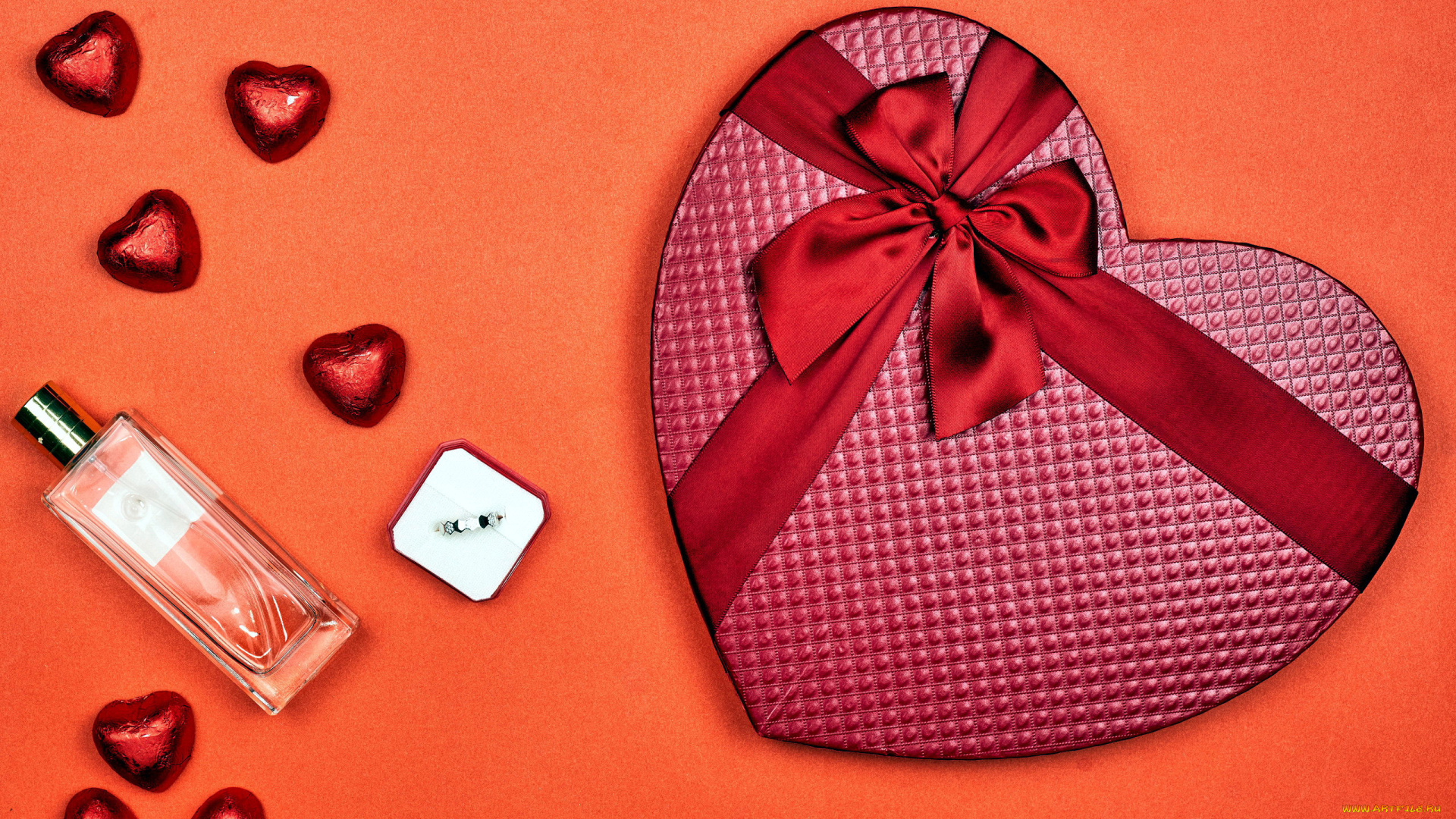 праздничные, день, святого, валентина, , сердечки, , любовь, коробка, конфеты, лента, бант, духи, кольцо