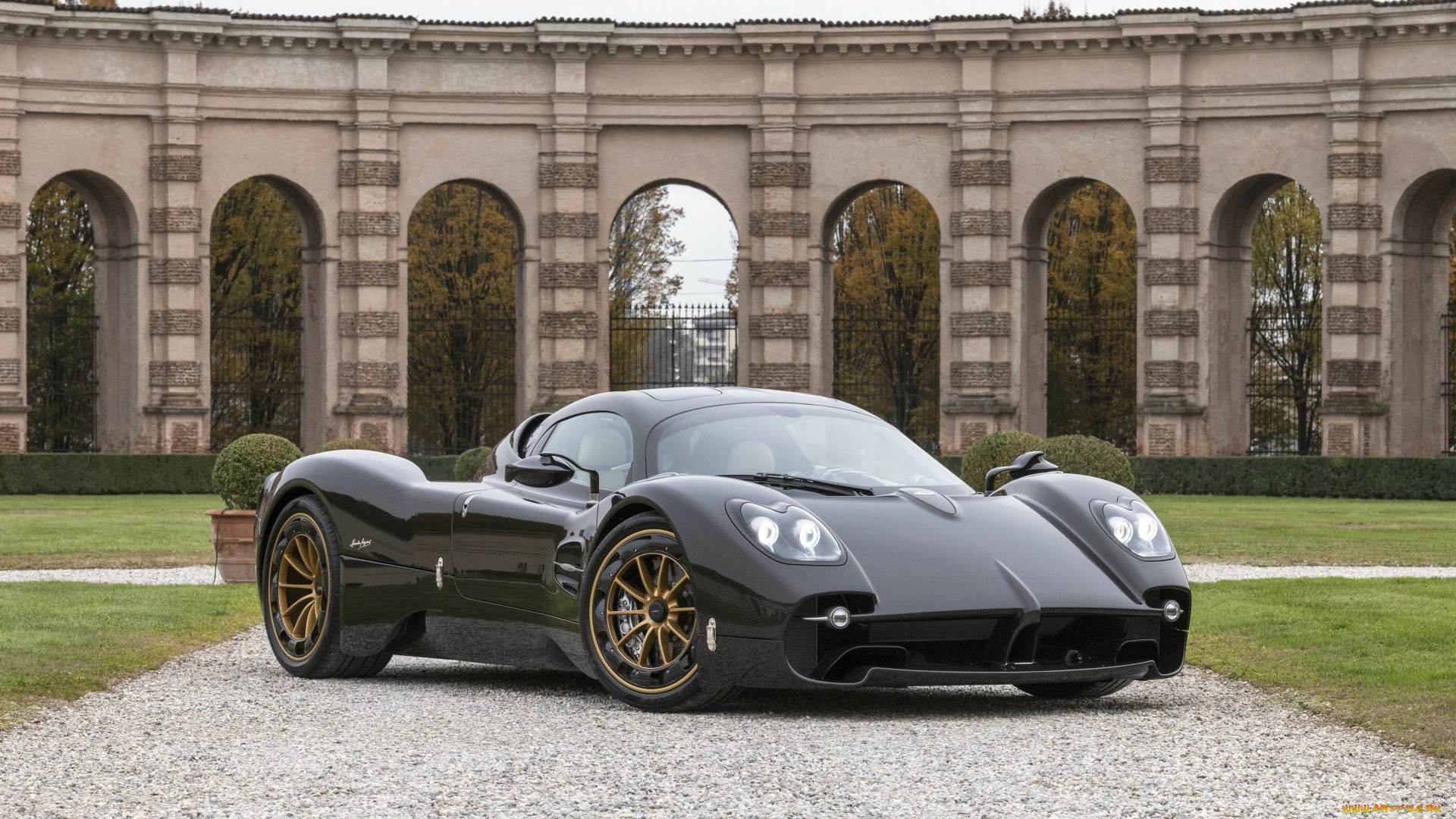 автомобили, pagani