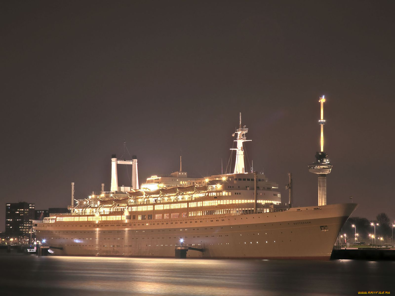 корабли, лайнеры