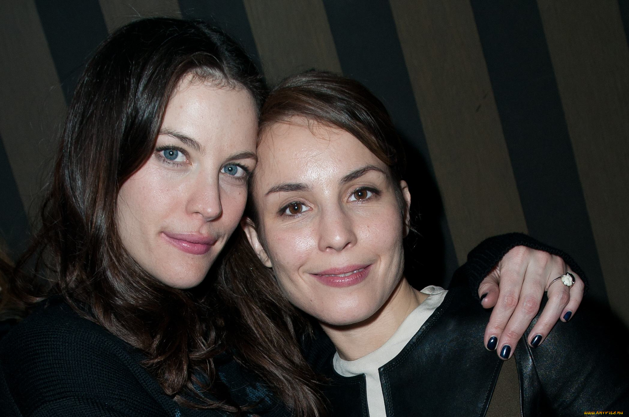 Liv, Tyler, девушки