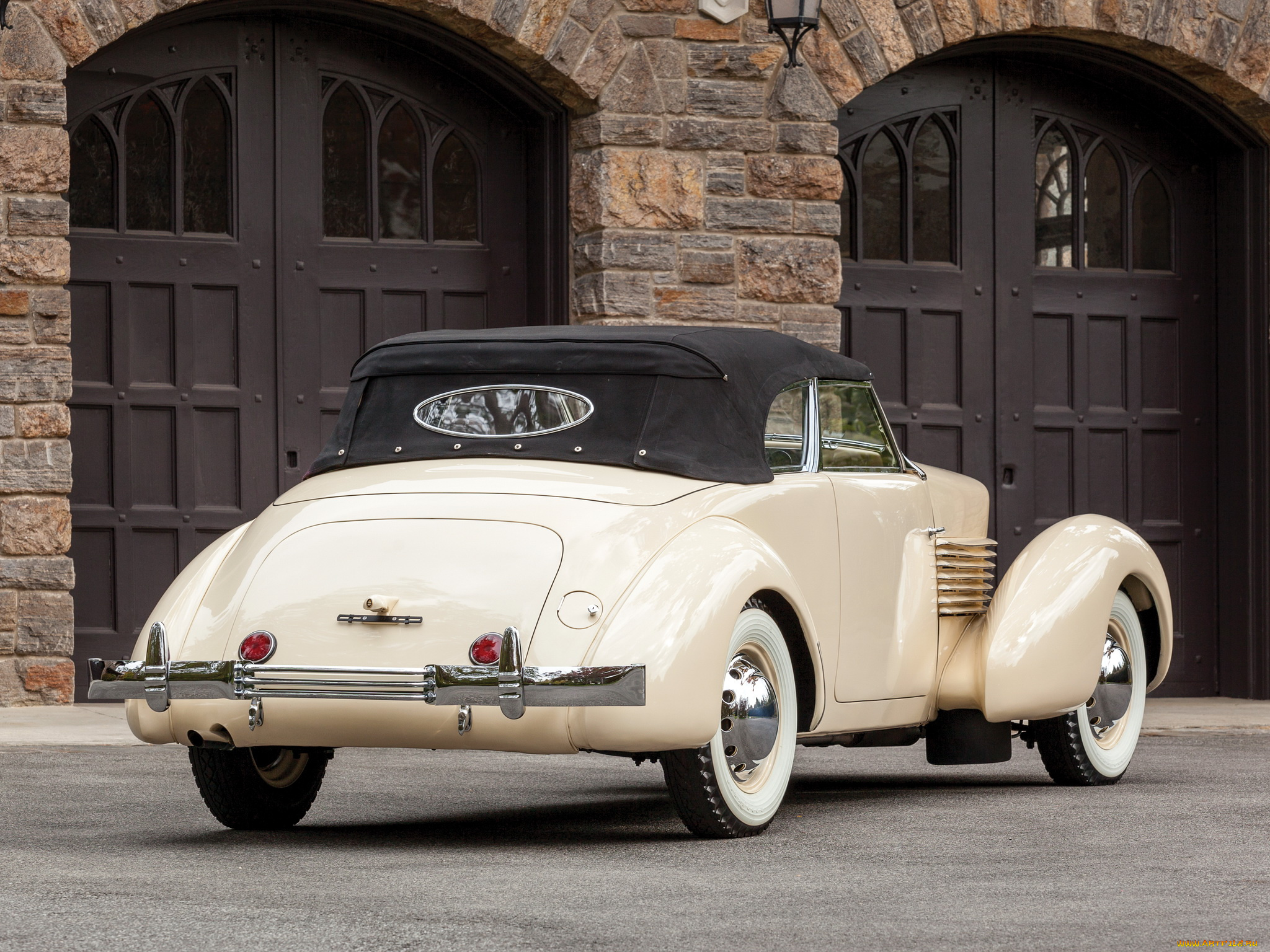 автомобили, cord