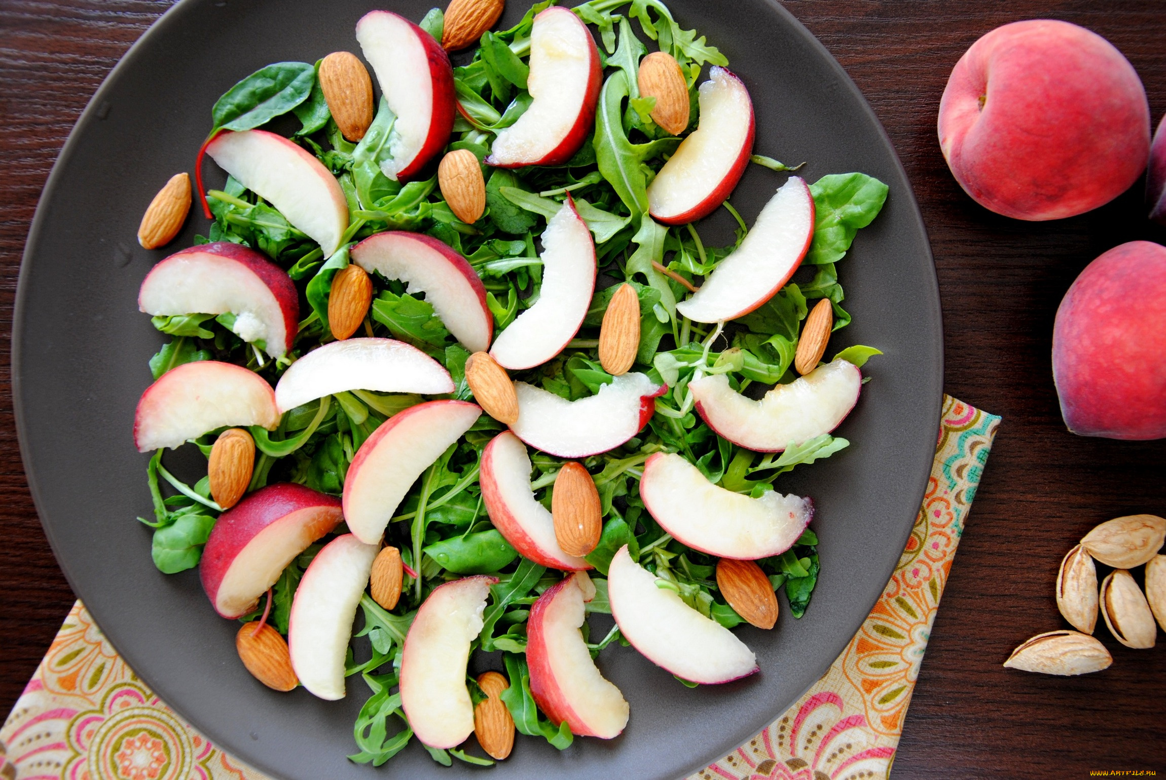 еда, салаты, , закуски, миндаль, персики, салат