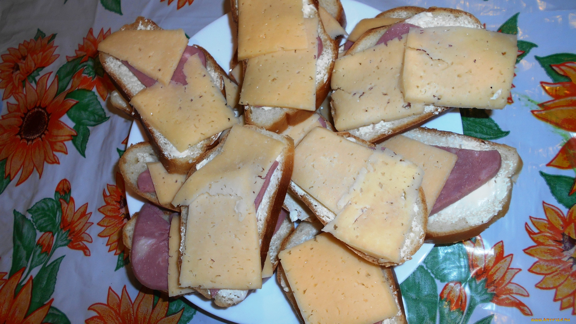 еда, бутерброды, , гамбургеры, , канапе, колбаса, сыр, хлеб