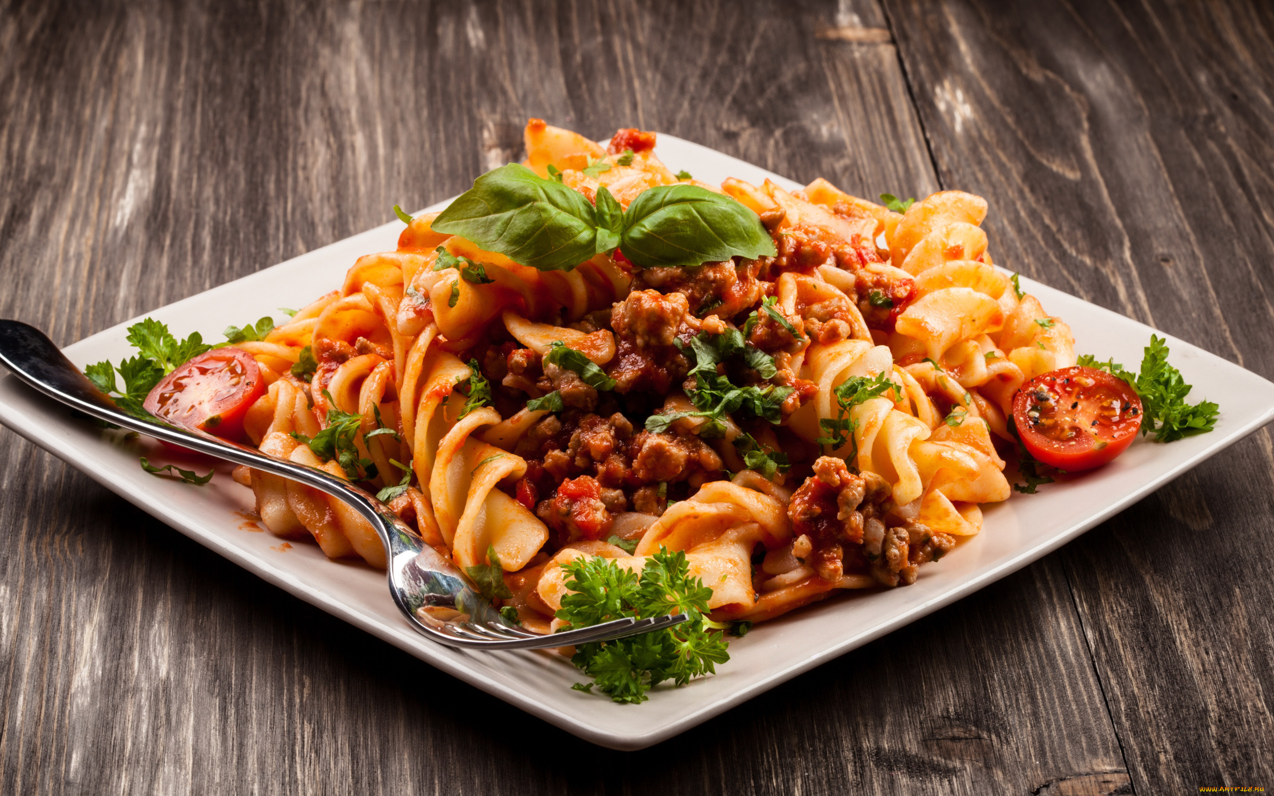 еда, макароны, , макаронные, блюда, паста, соус, помидоры, базилик