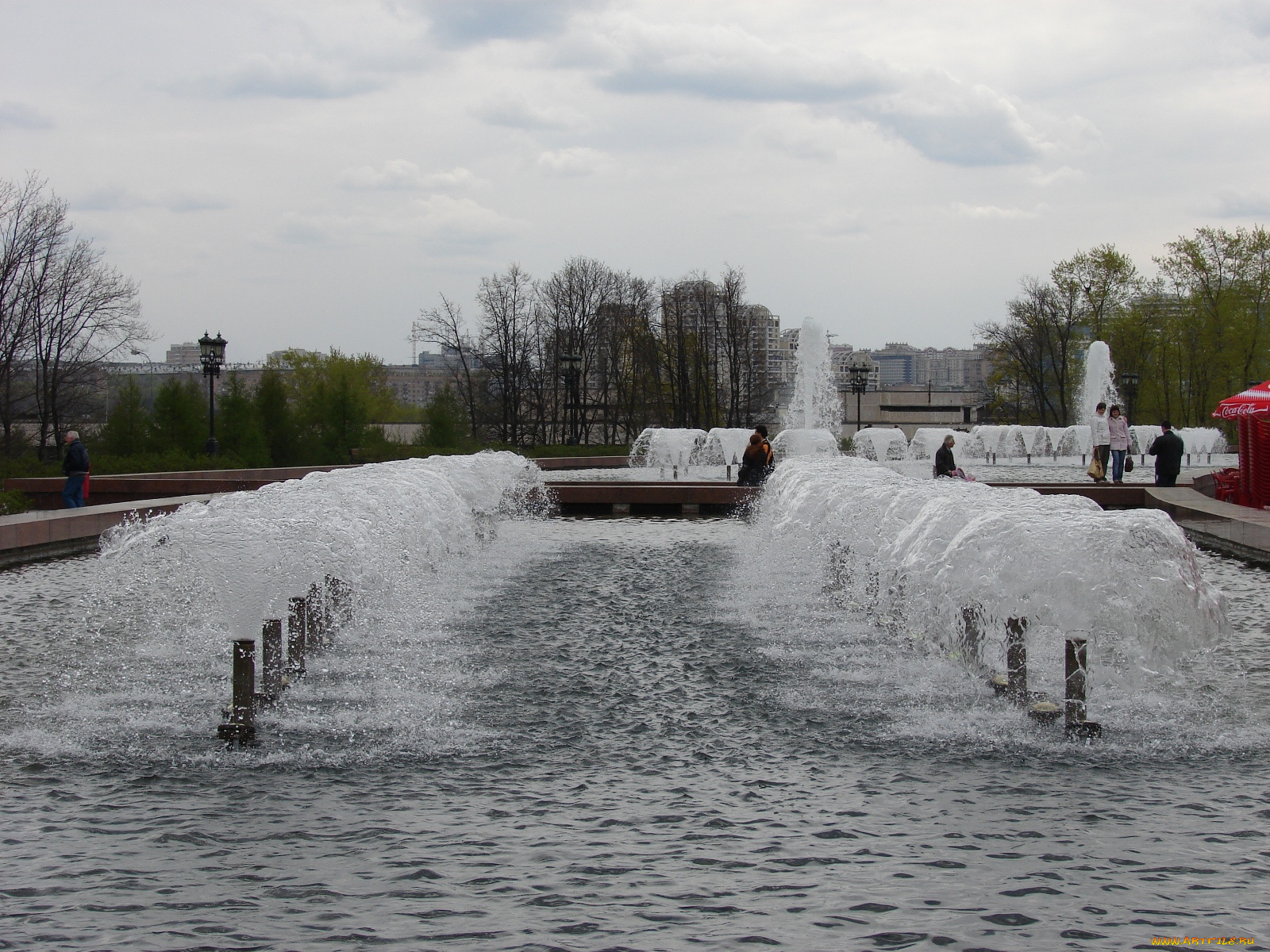 фонтаны, города