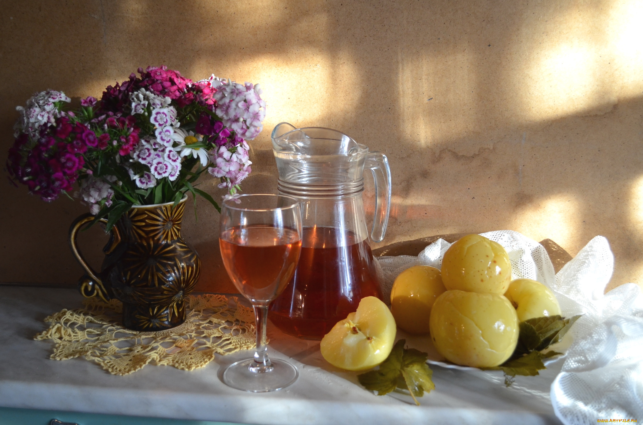 еда, натюрморт, сок, цветы, моченые, яблоки
