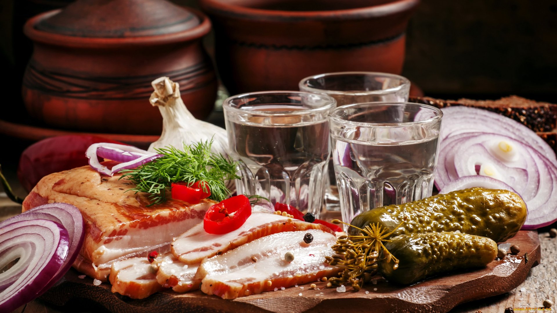 еда, разное, водка, сало, лук, огурцы