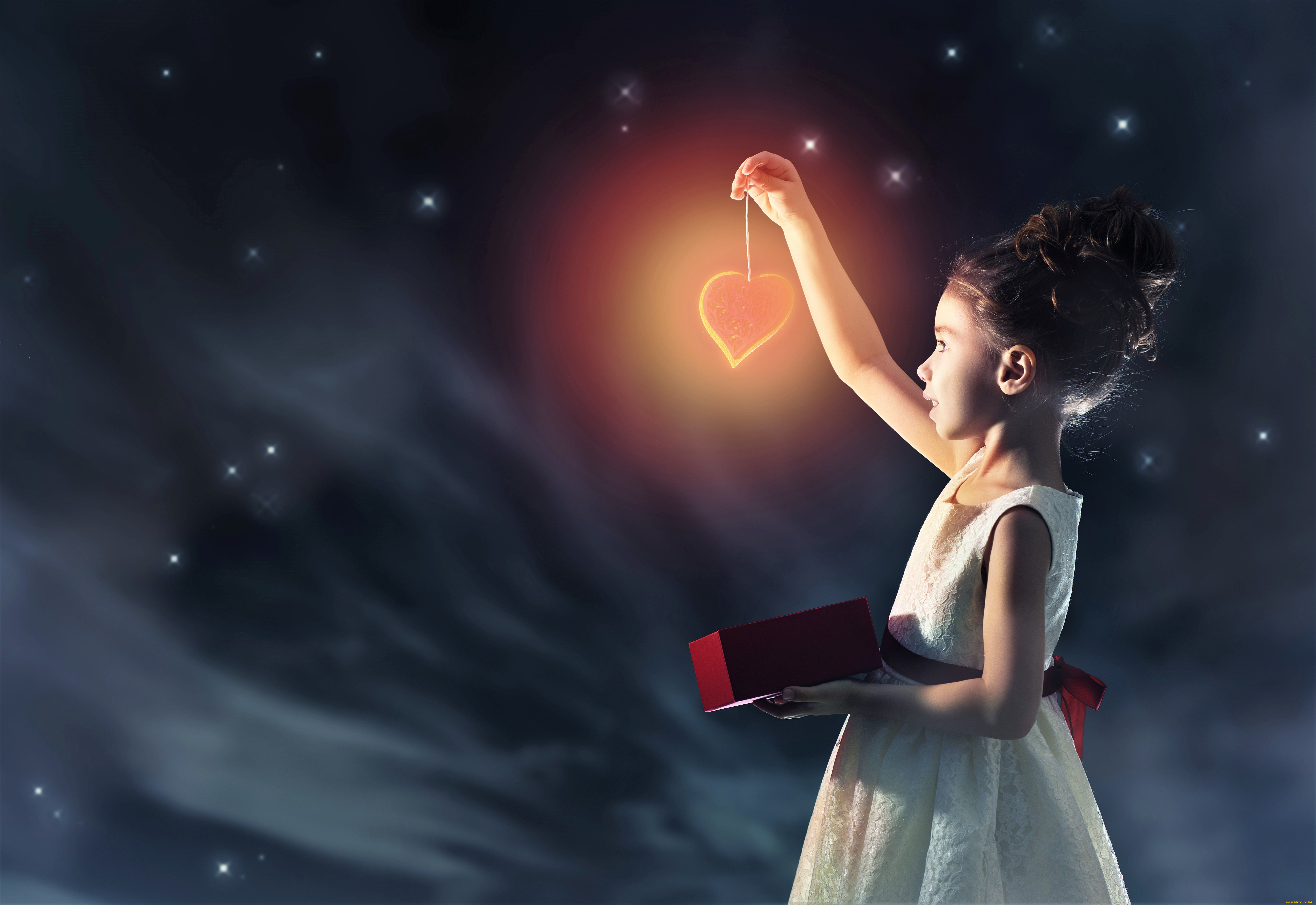 разное, дети, девочка, коробка, сердечко