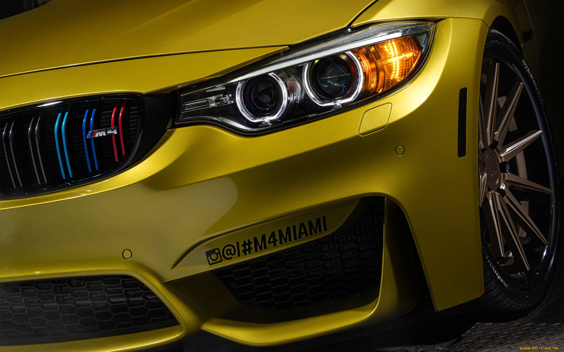 bmw, m4, автомобили, фрагменты, автомобиля, желтый, бампер, фары