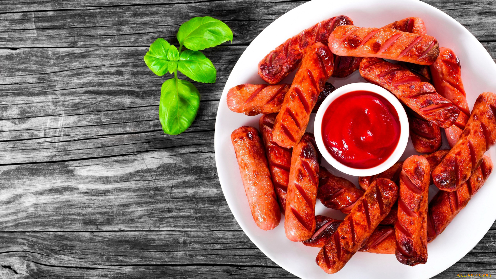 еда, колбасные, изделия, кетчуп, колбаски, базилик