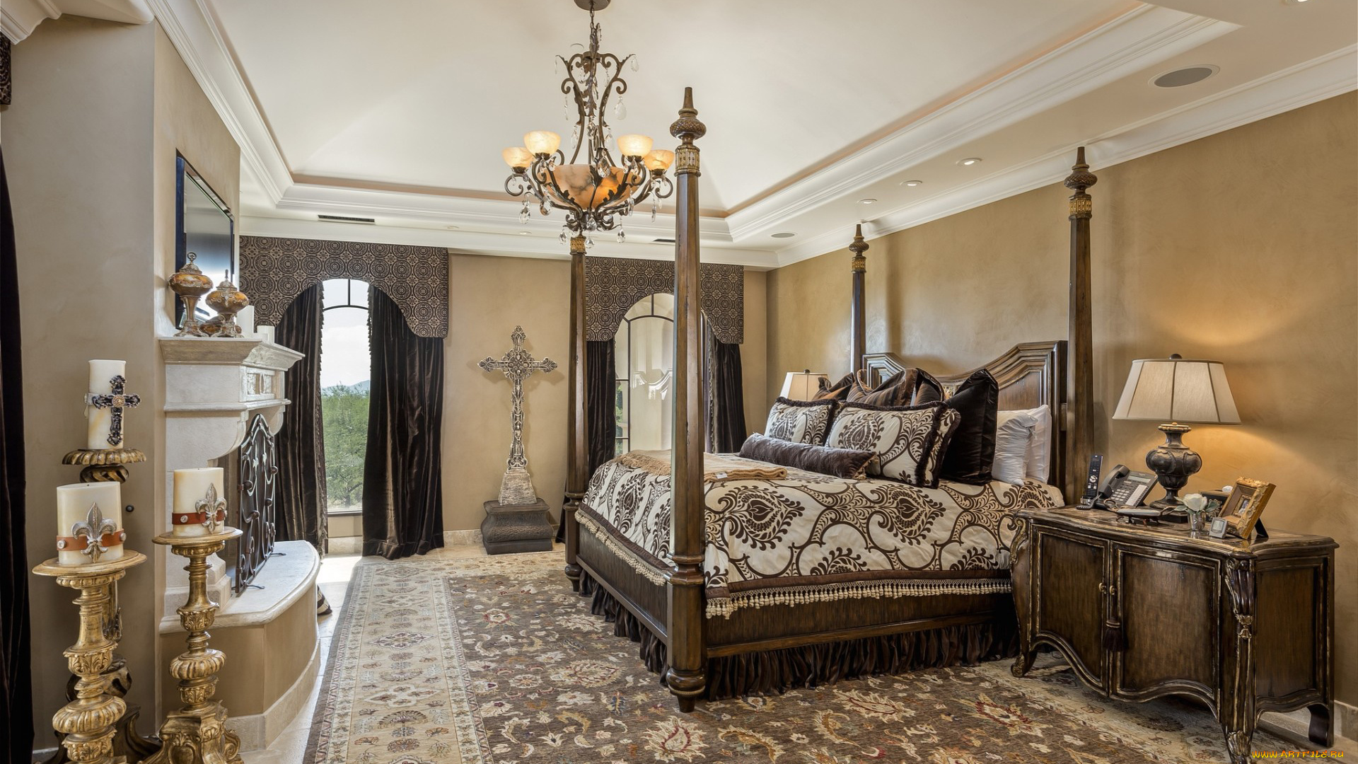 интерьер, спальня, кровать, подушки, камин, свечи