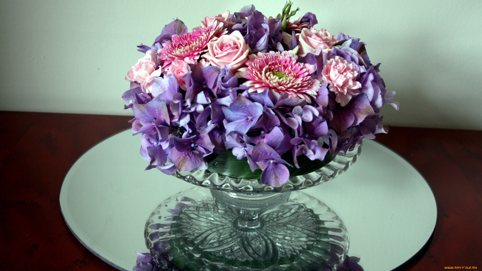 цветы, букеты, композиции, гвоздики, розы, гортензия, герберы