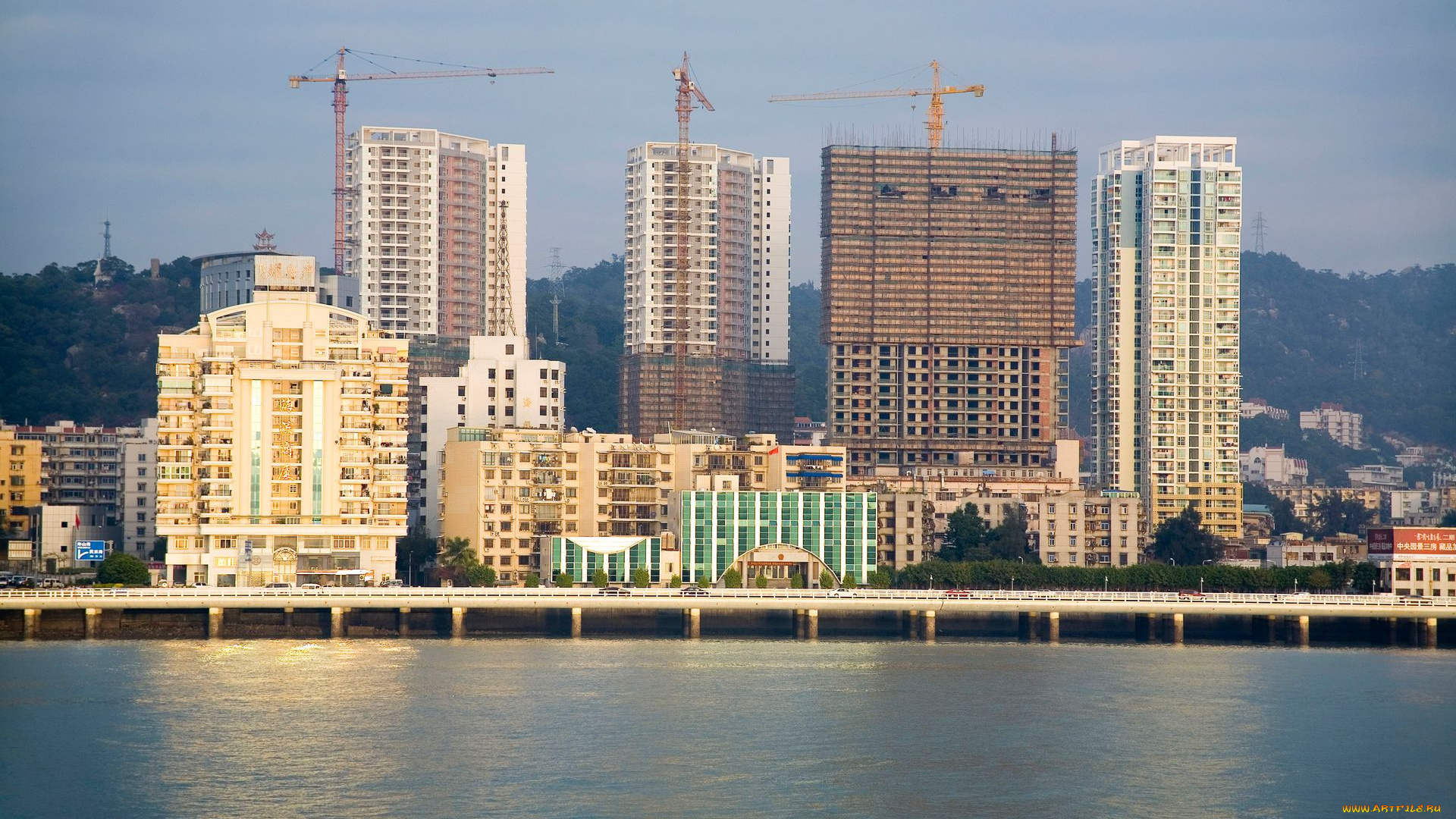 города, здания, дома, река, краны