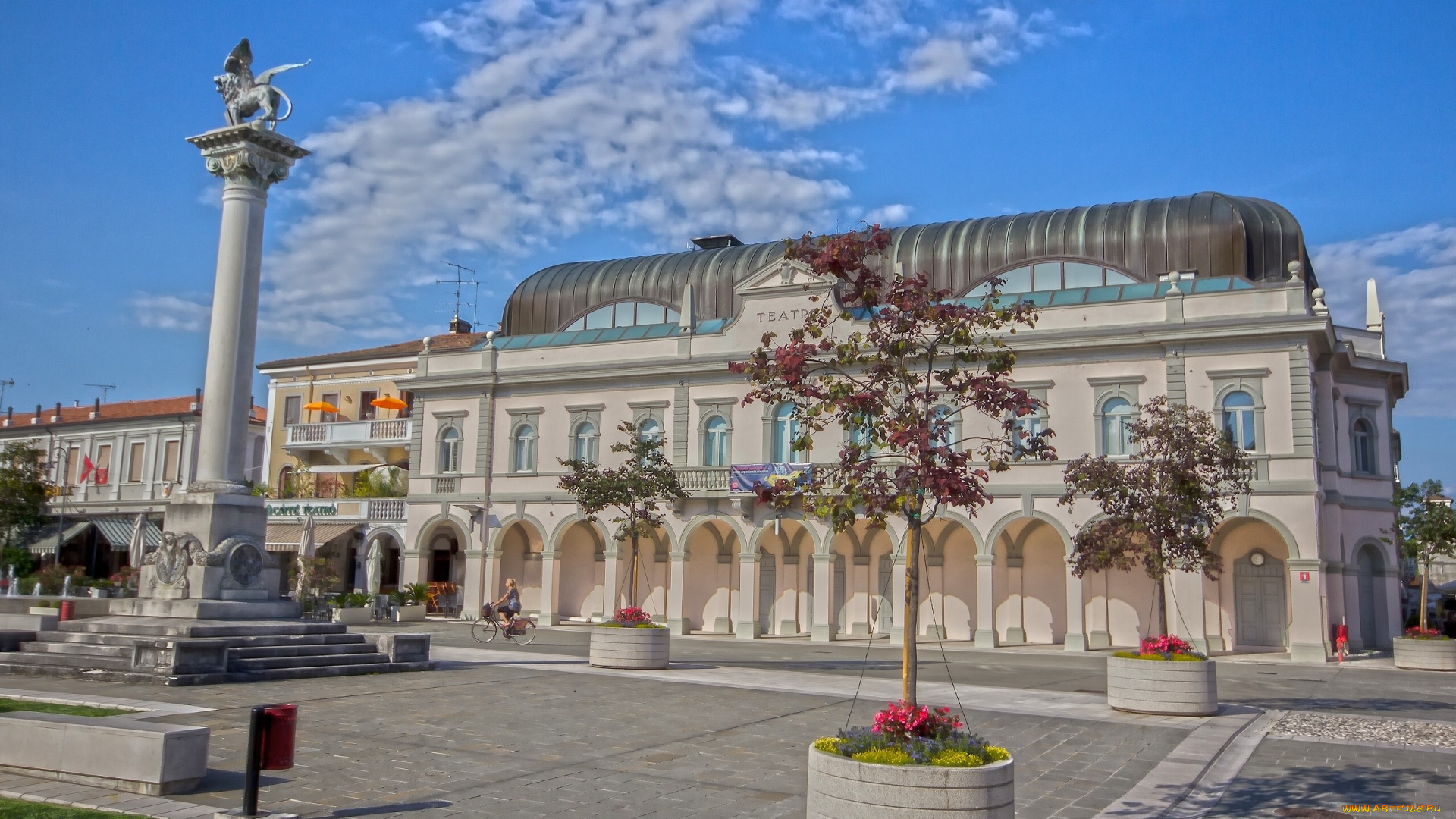 города, -, улицы, , площади, , набережные, фриули-венеция-джулия, колонна, здание, театр, италия, площадь