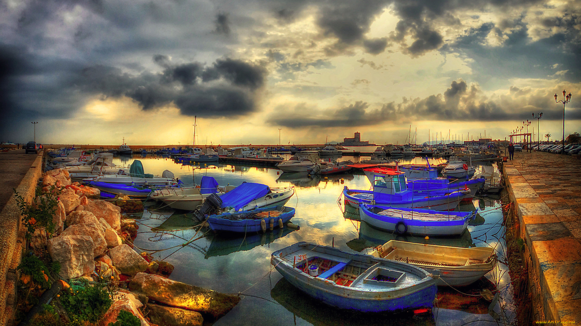 корабли, лодки, , шлюпки, причал, бухта, гавань, тучи, башня