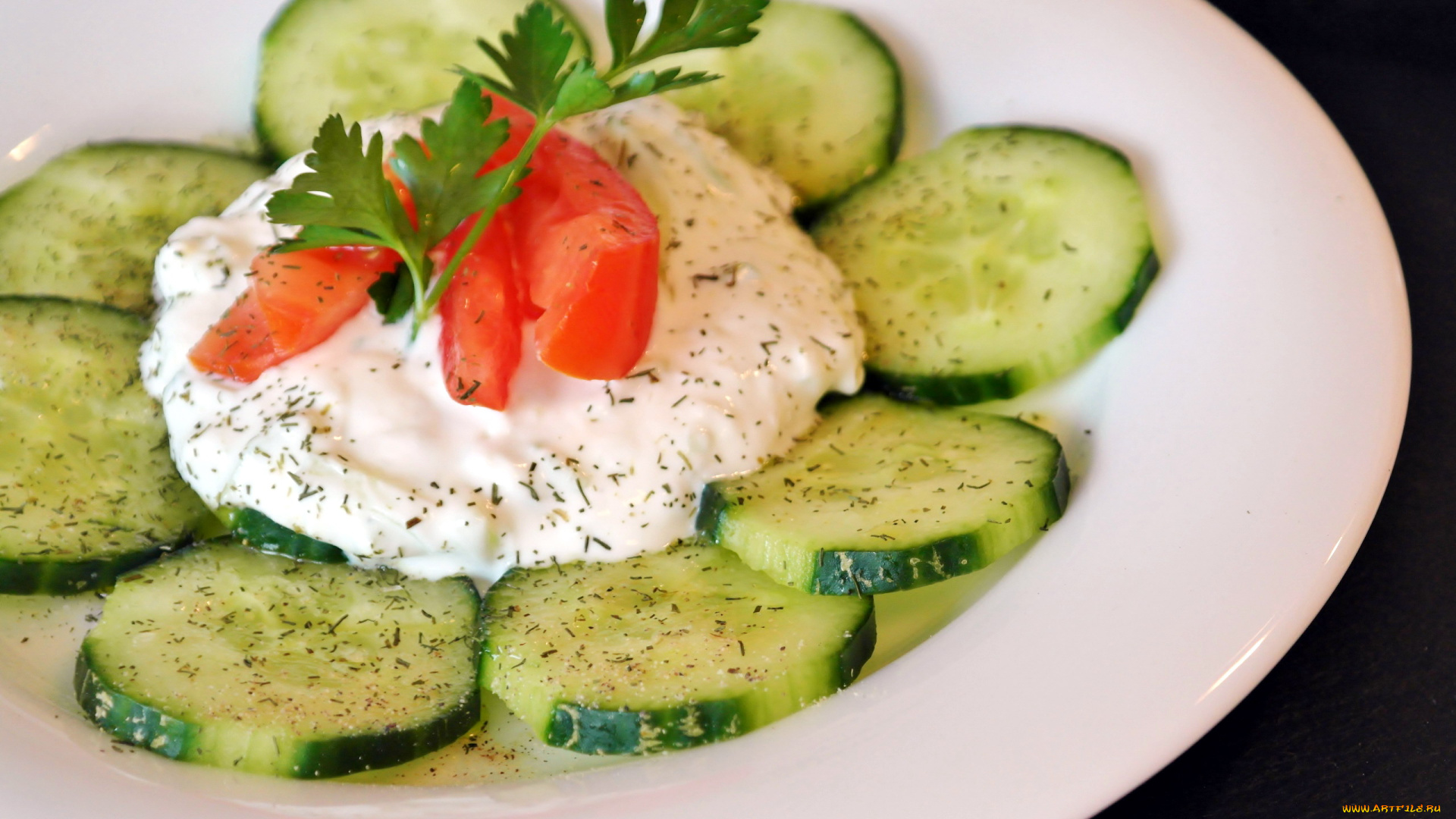 еда, огурцы, ломтики, соус