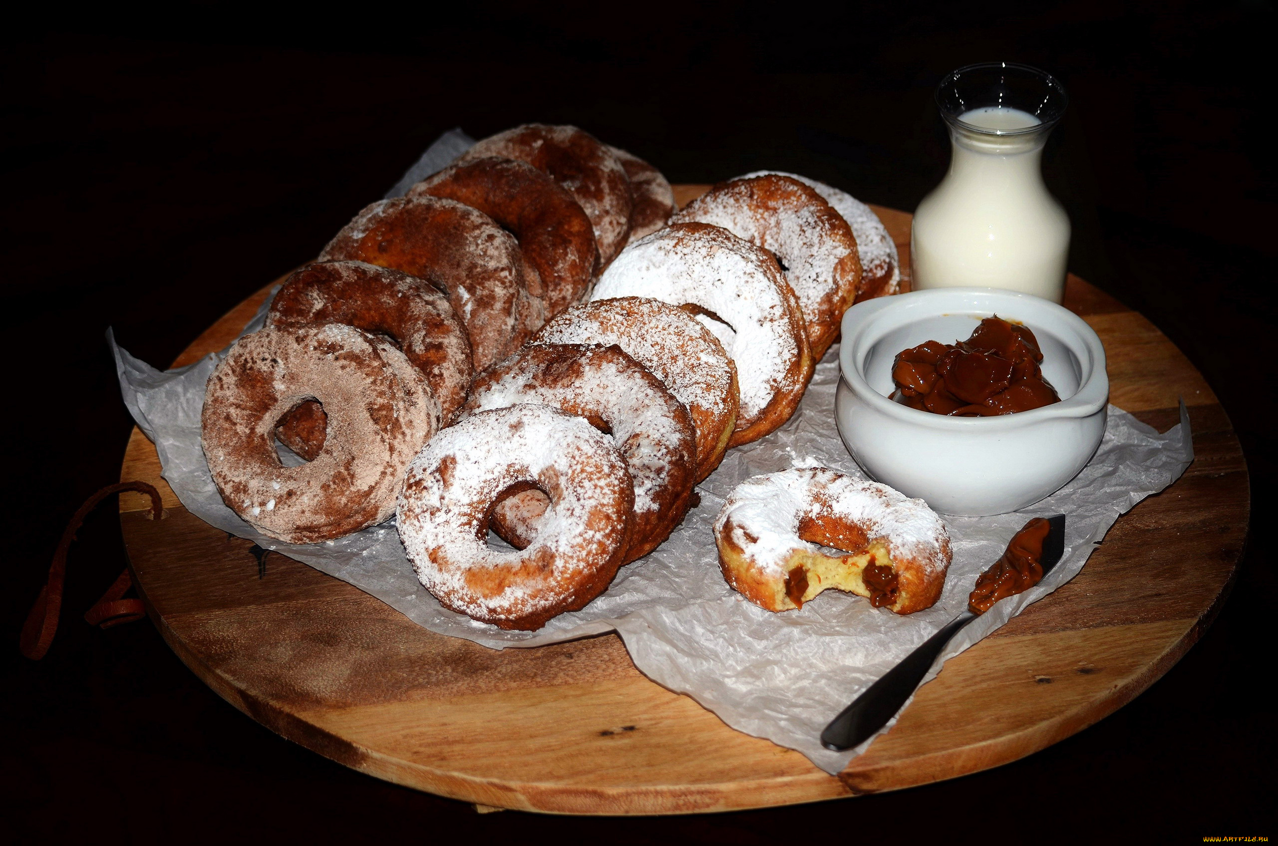 еда, хлеб, , выпечка, молоко, пончики