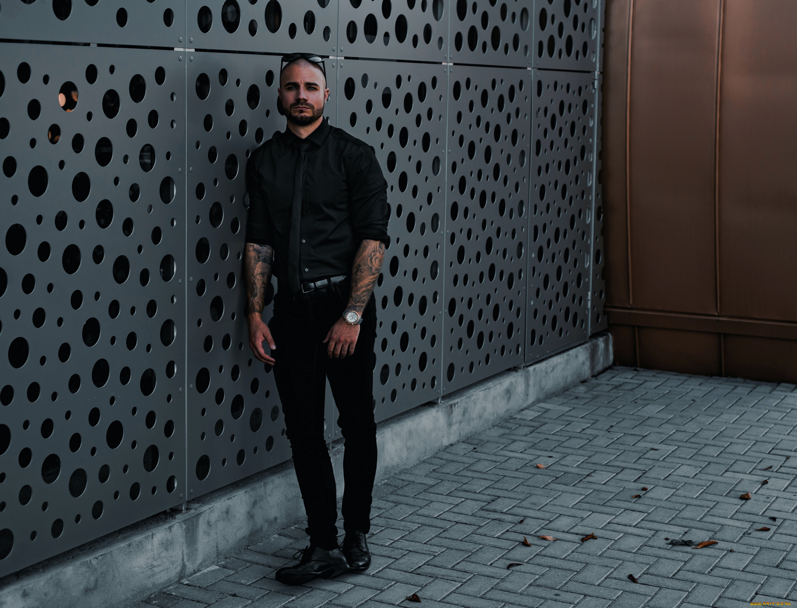 мужчины, -unsort, туфли, рубашка, наручныe, часы, сoлнцeзащитные, очки, борода, татуировки