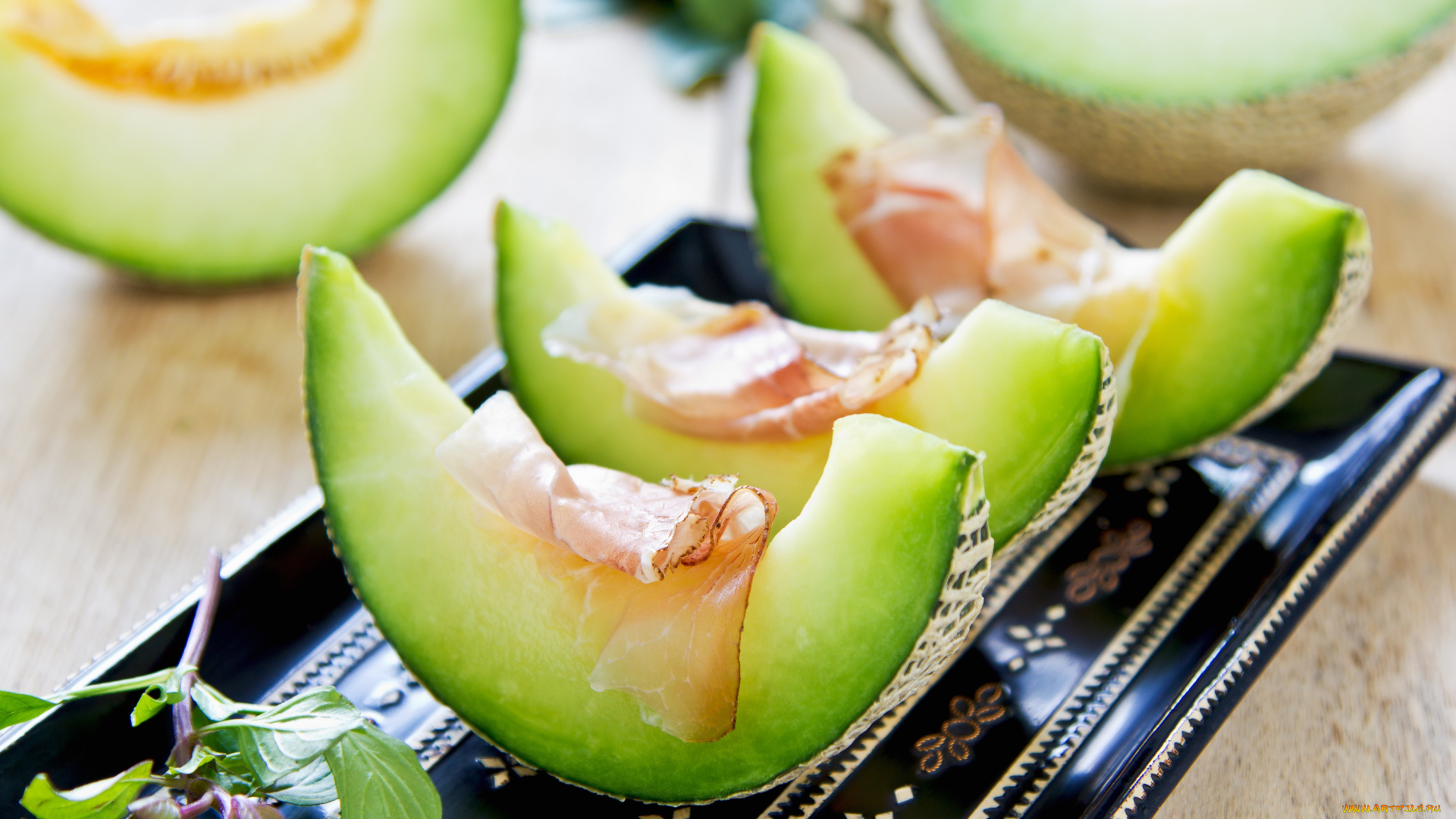 еда, дыня, дольки, бекон