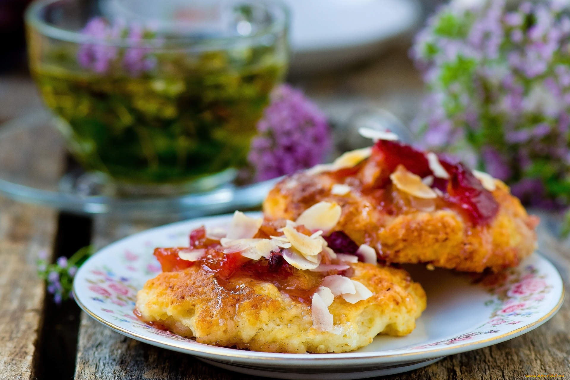 еда, блины, , оладьи, миндаль, сливы