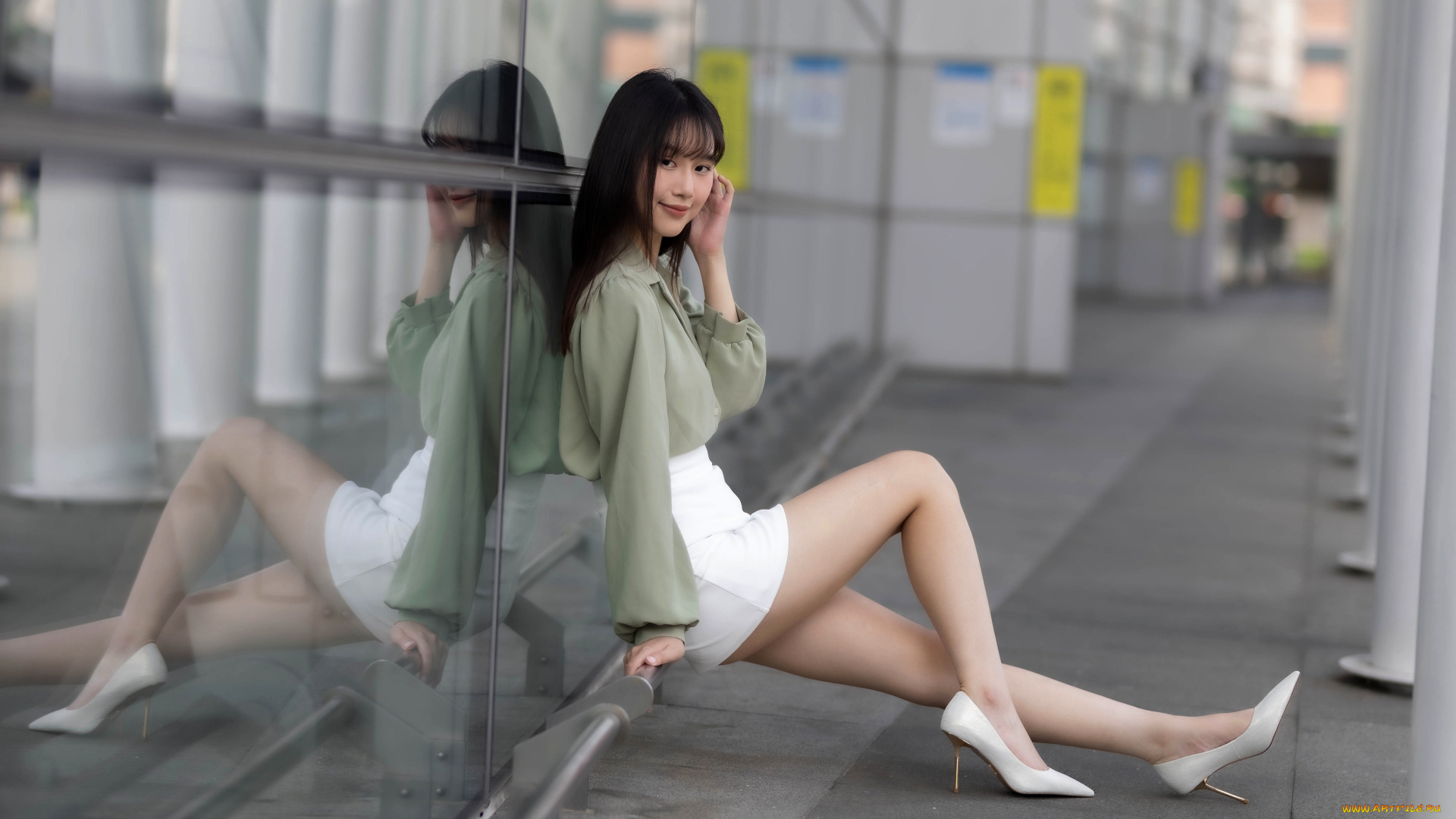 азиатская, красота, девушки, -, азиатки, девушка, женщина, брюнетка, темноволосая, сексуальная, модель, звезда, позирует, разная, обувь, верхняя, стильная, одежда, нижнее, эротическое, бельё, трусы, лифчик, колготки, чулки, аксессуары, макияж, и, множество, элементов, на, фотографии