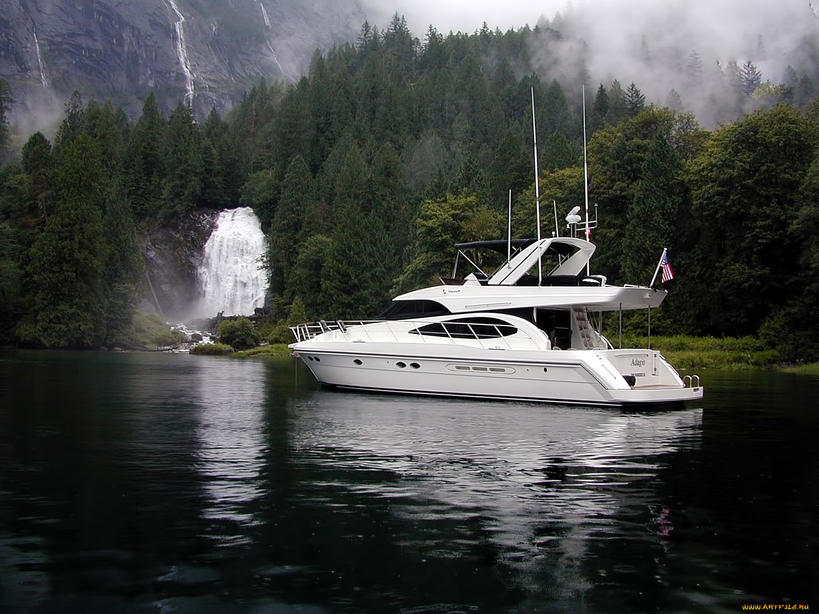 корабли, Яхты