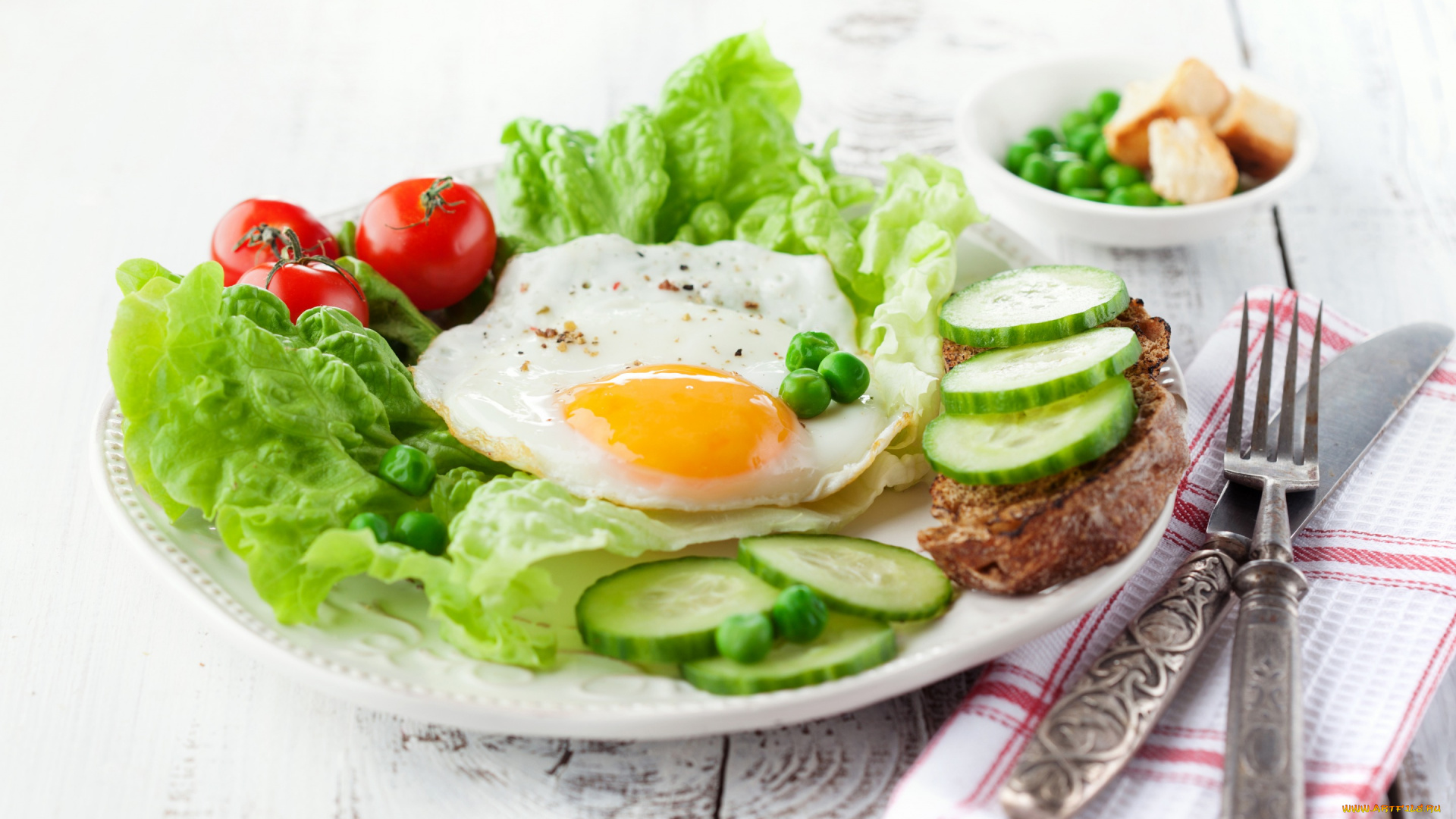 еда, Яичные, блюда, яичница, помидоры, салат, огурец, завтрак, breakfast, salad, egg, tomato