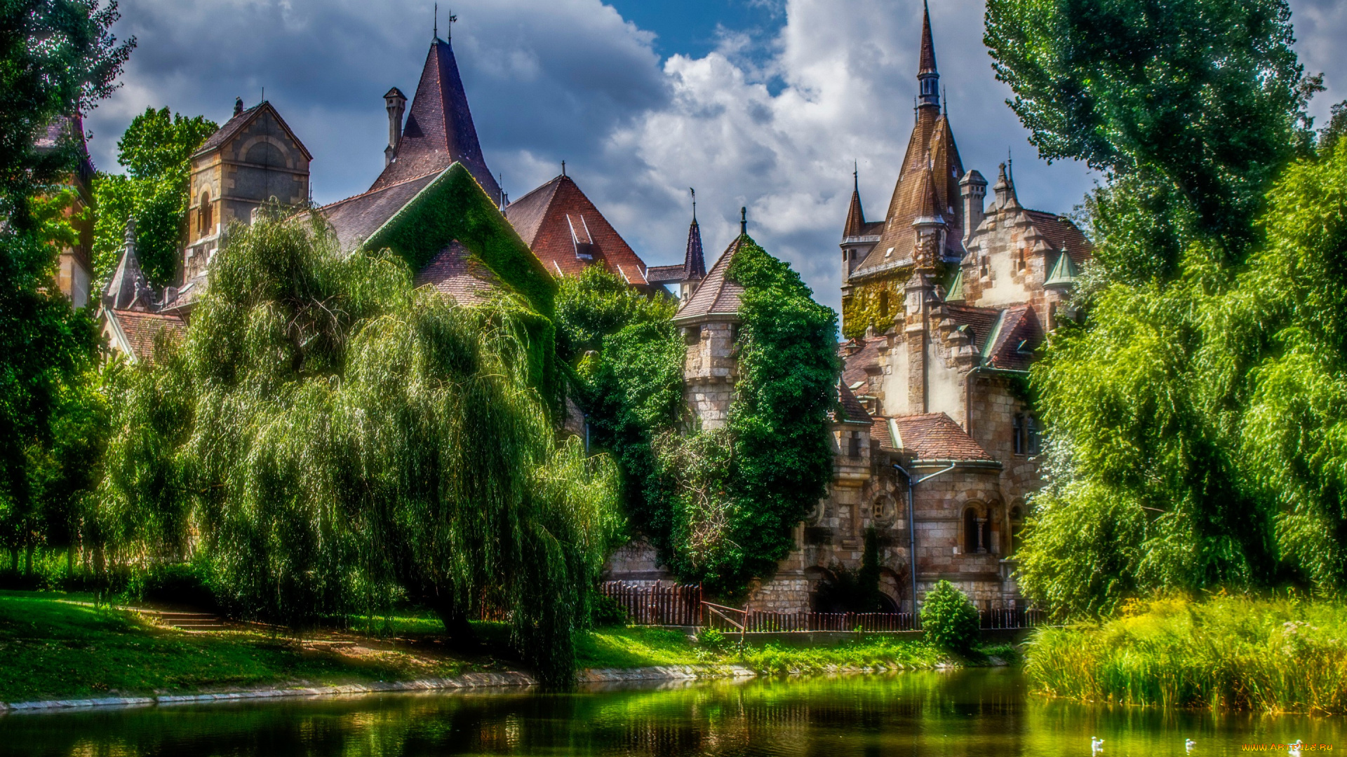 города, -, дворцы, , замки, , крепости, солнечно, пруд, зелень, деревья, облака, вайдахуняд, замок