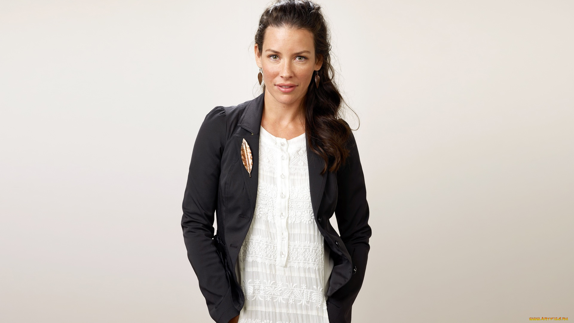 evangeline, lilly, девушки, evangeline, lilly, поза, девушка, актриса, модель, красотка, стройная, сексуальная, лицо, макияж, взгляд, кино