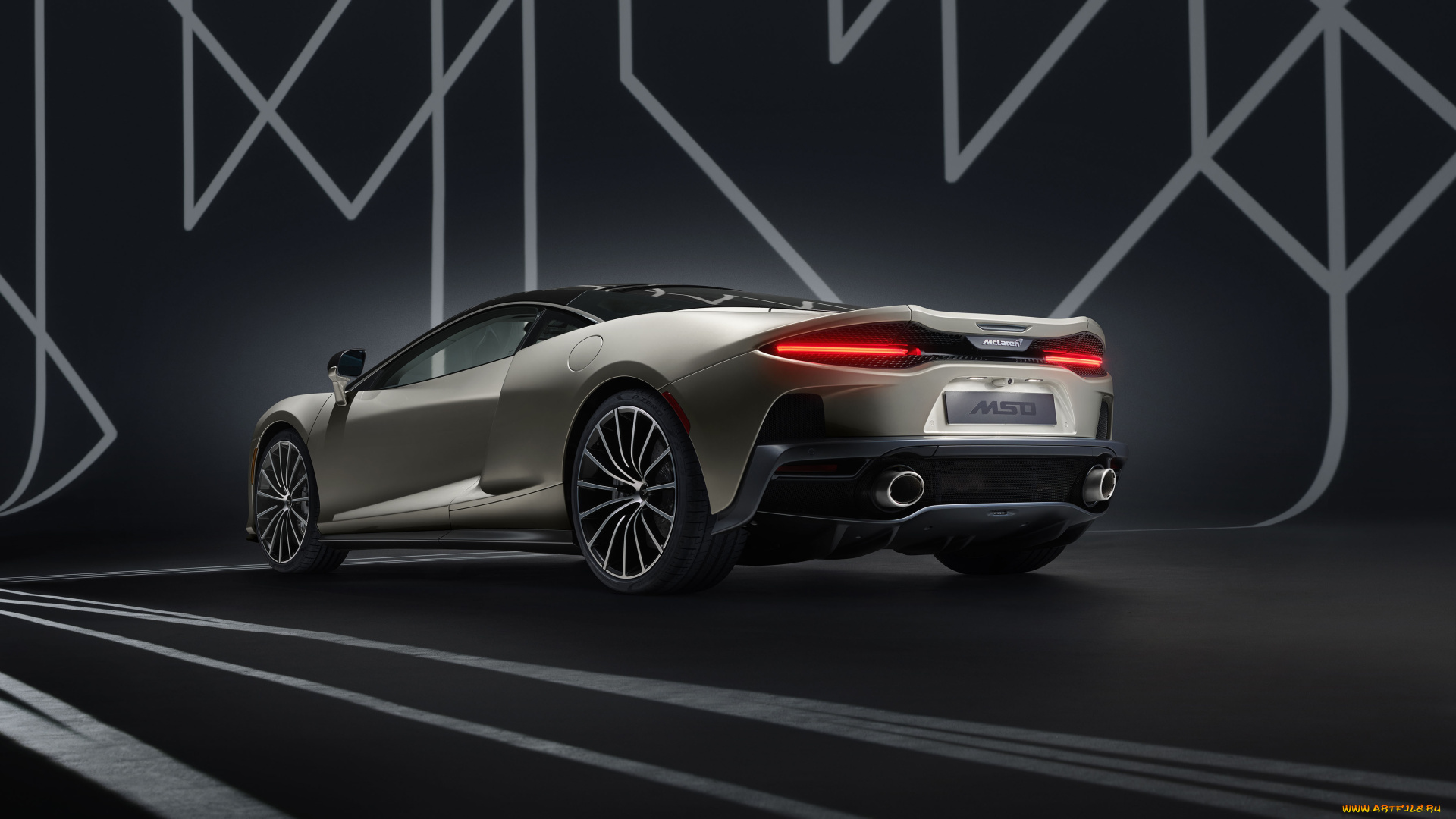 автомобили, mclaren