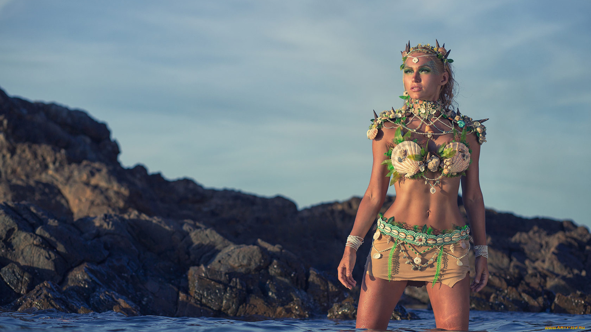 darya, lefler, девушки, дарья, лефлер, darya, lefler, русалка, ракушки, водоросли, вода, раскраска, красотка, дарья, лефлер, cosplay, блондинка, девушка, модель, наряд, поза, макияж, причёска, взгляд