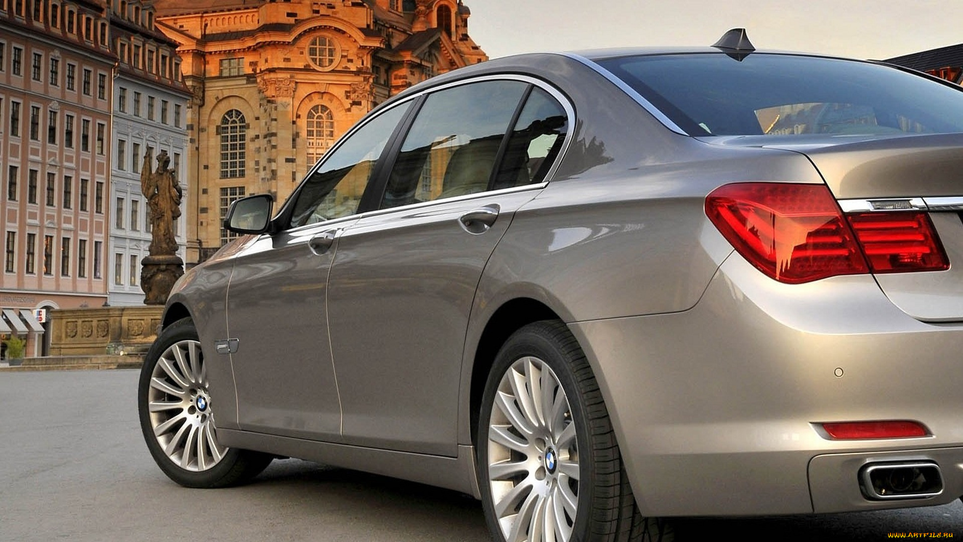 bmw, 750li, 2009, автомобили, фрагменты, автомобиля, серебристый, дворец, статуя