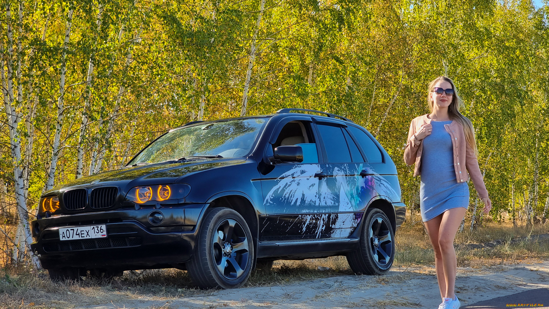 девушка, и, авто, автомобили, -авто, с, девушками, девушка, женщина, шатенка, темноволосая, сексуальная, модель, звезда, позирует, разная, обувь, верхняя, стильная, одежда, нижнее, эротическое, бельё, трусы, лифчик, колготки, чулки, аксессуары, макияж, и, множество, элементов, на, фотографии