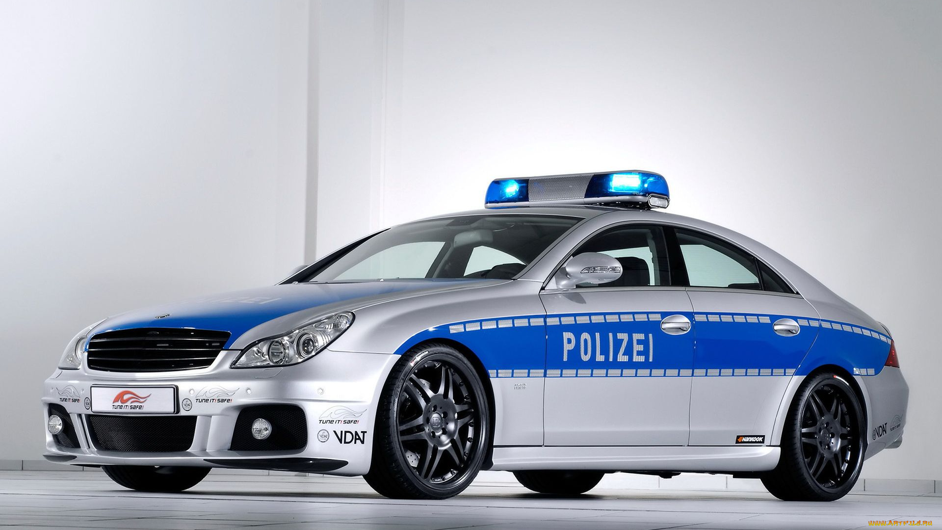 автомобили, полиция