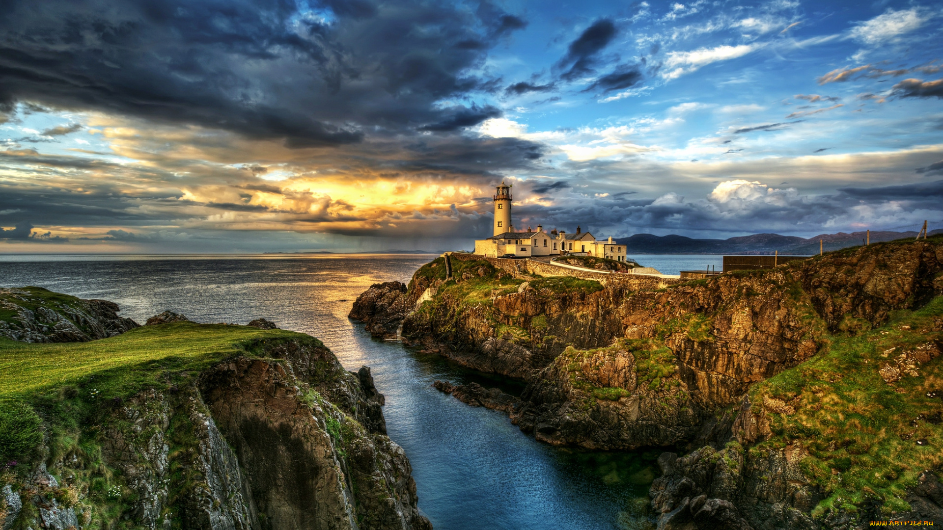 природа, маяки, океан, побережье, скалы, горизонт, маяк, тучи
