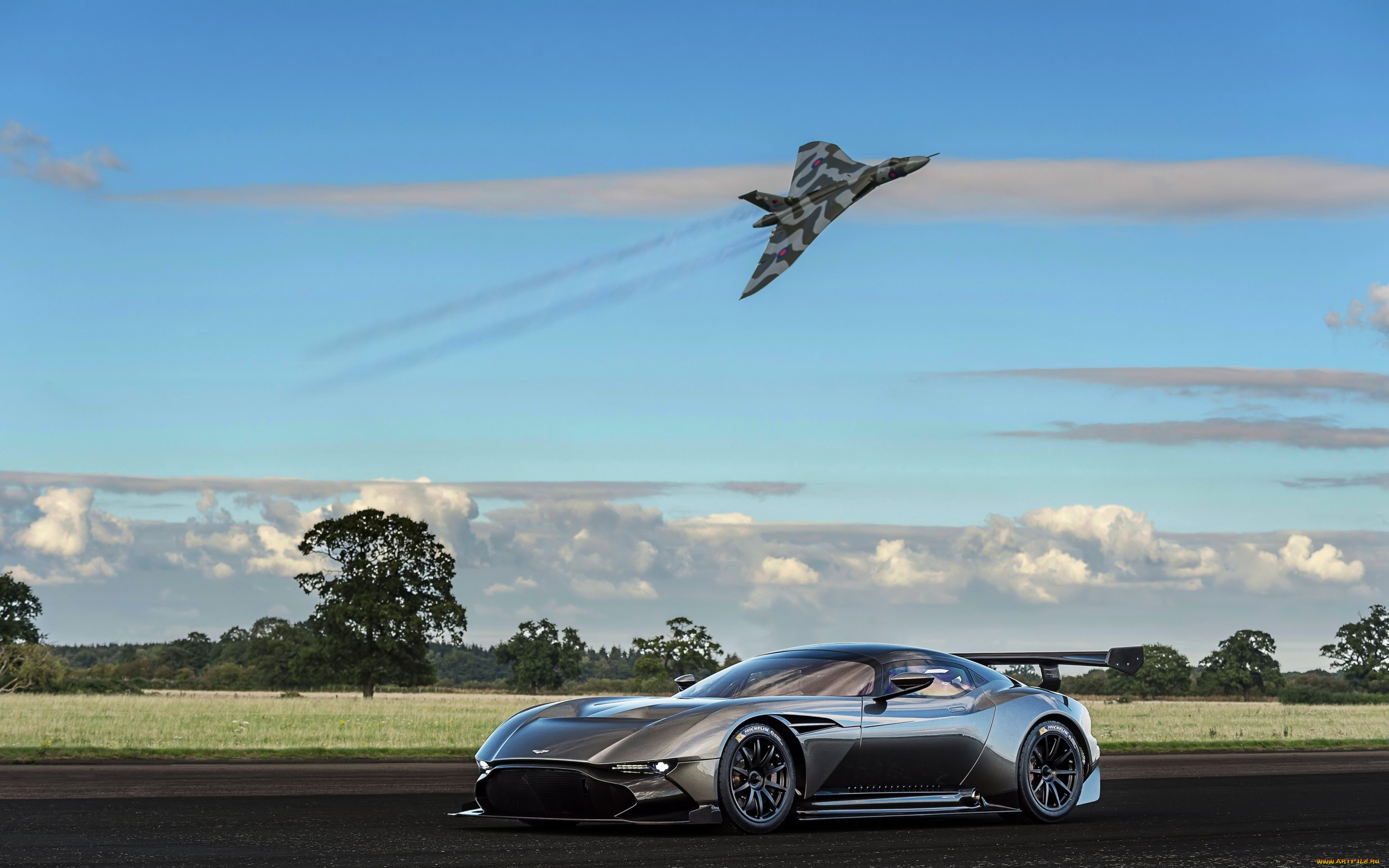 автомобили, aston, martin, самолет, supercar, avro, aston, martin, vulcan