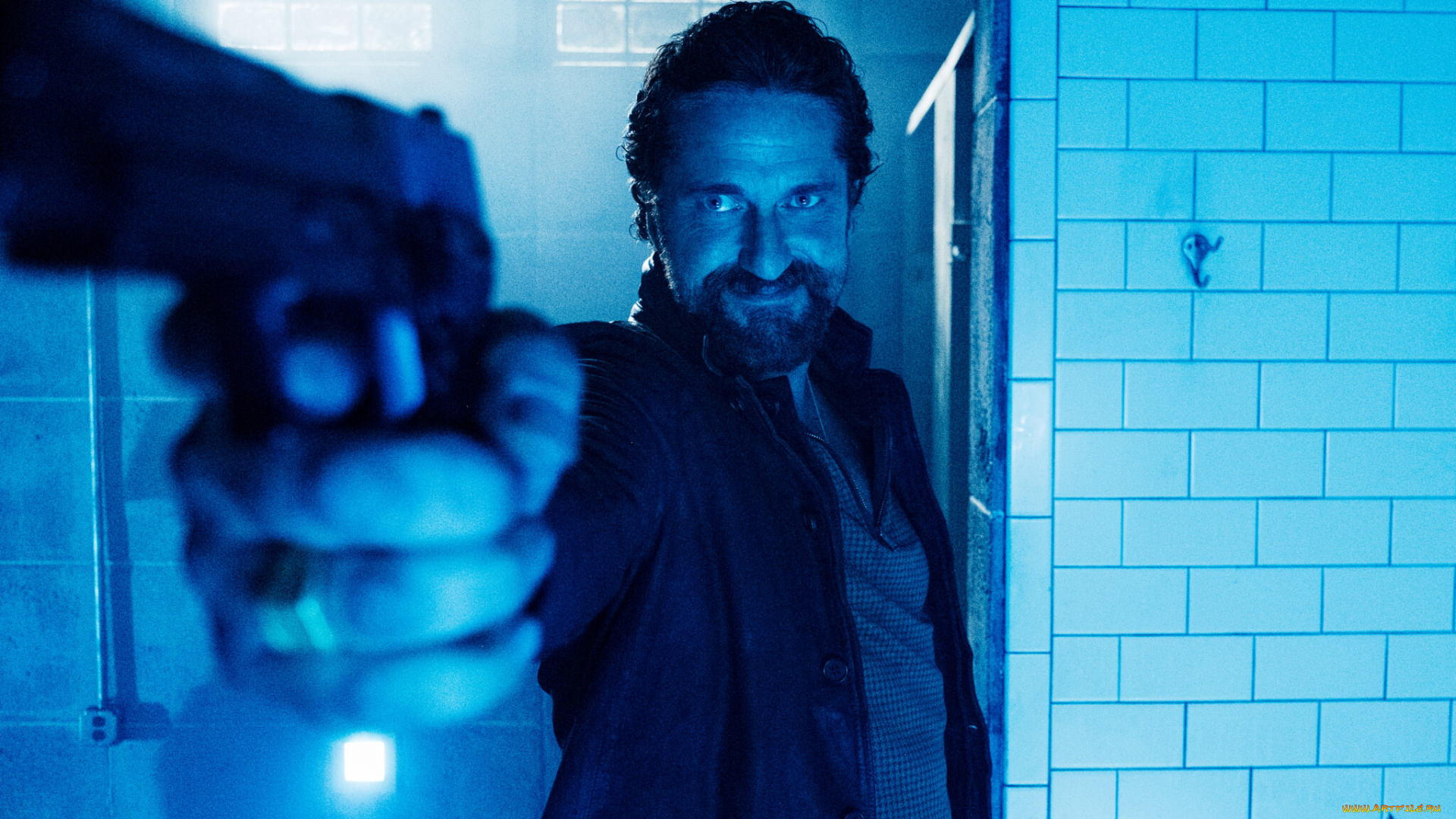 кино, фильмы, copshop, мужчина, пистолет