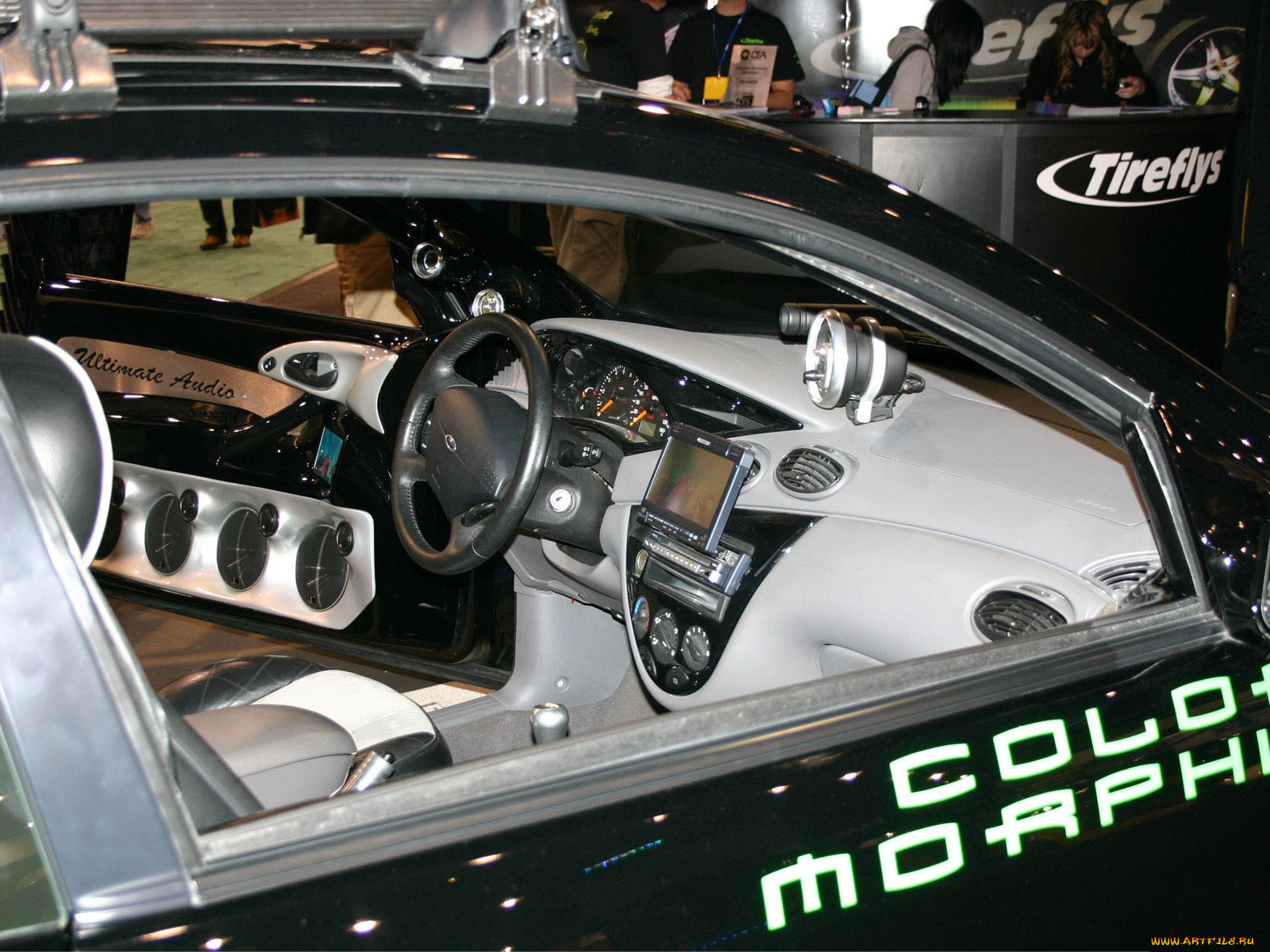 автомобили, интерьеры