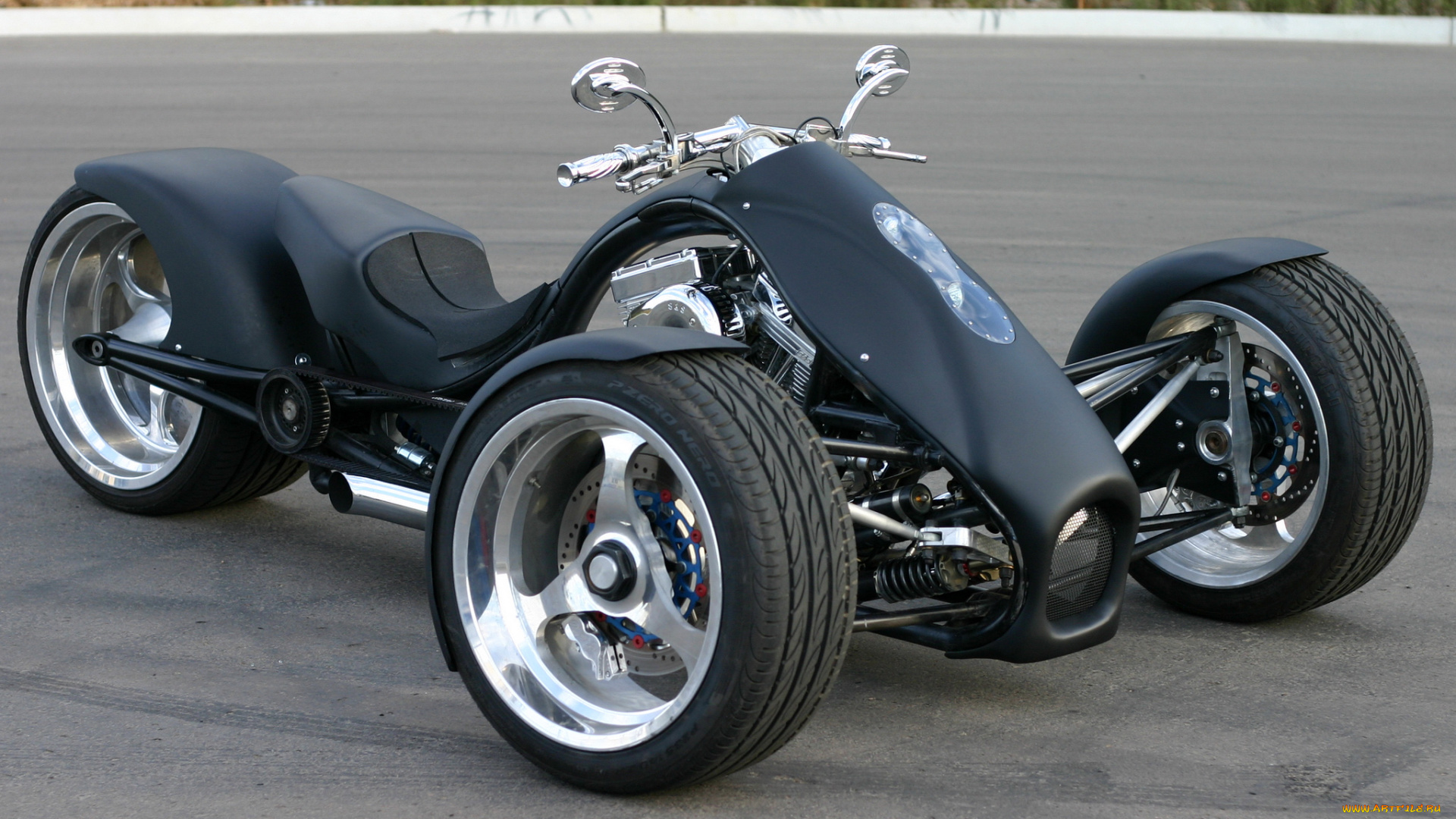 мотоциклы, трёхколёсные