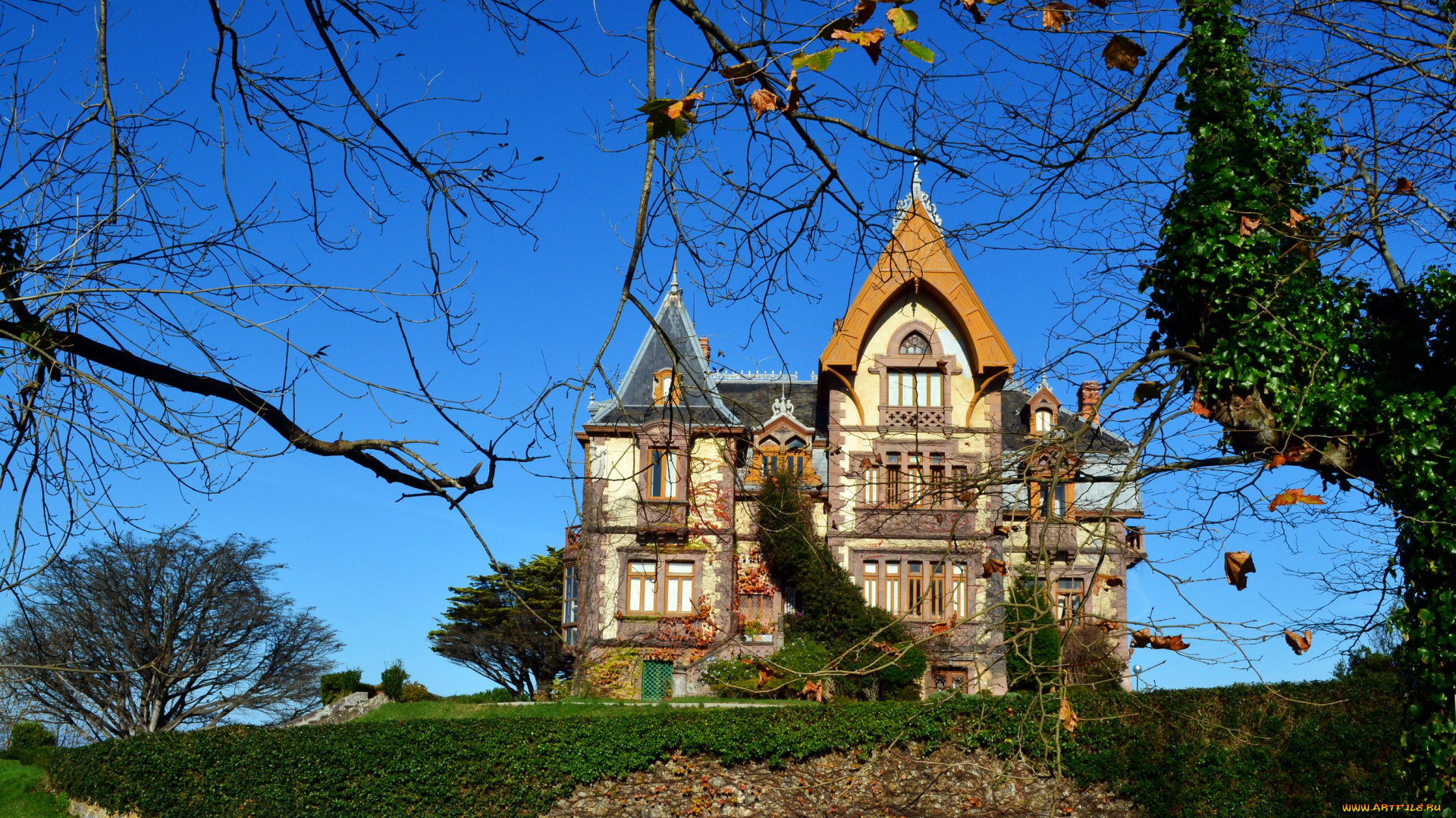 испания, кантабрия, комильяс, города, здания, дома, дом, зелень