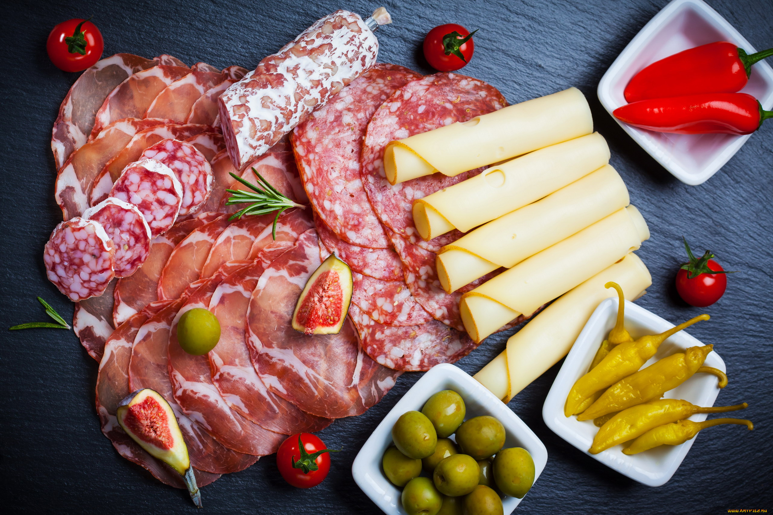 еда, разное, оливки, перец, ветчина, колбаса, сыр