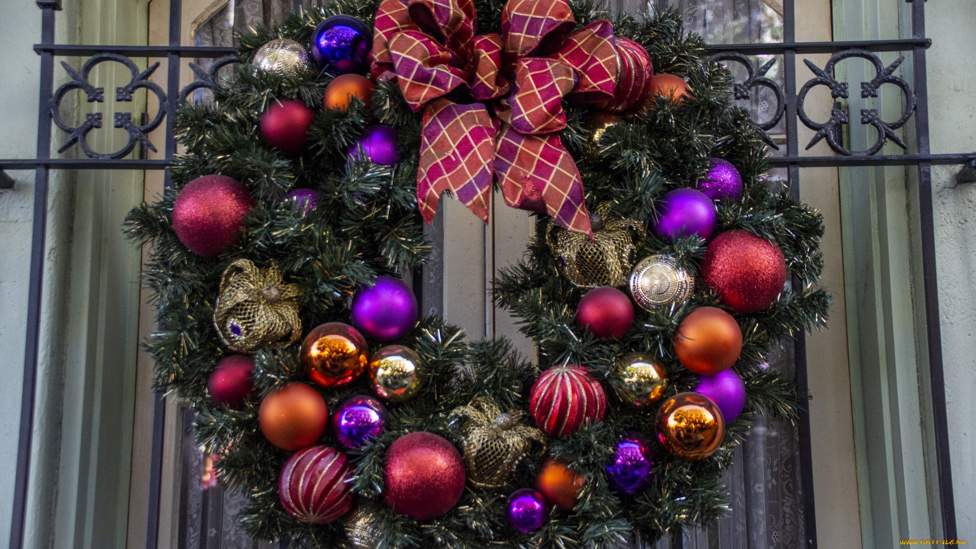 праздничные, украшения, бант, шарики, венок