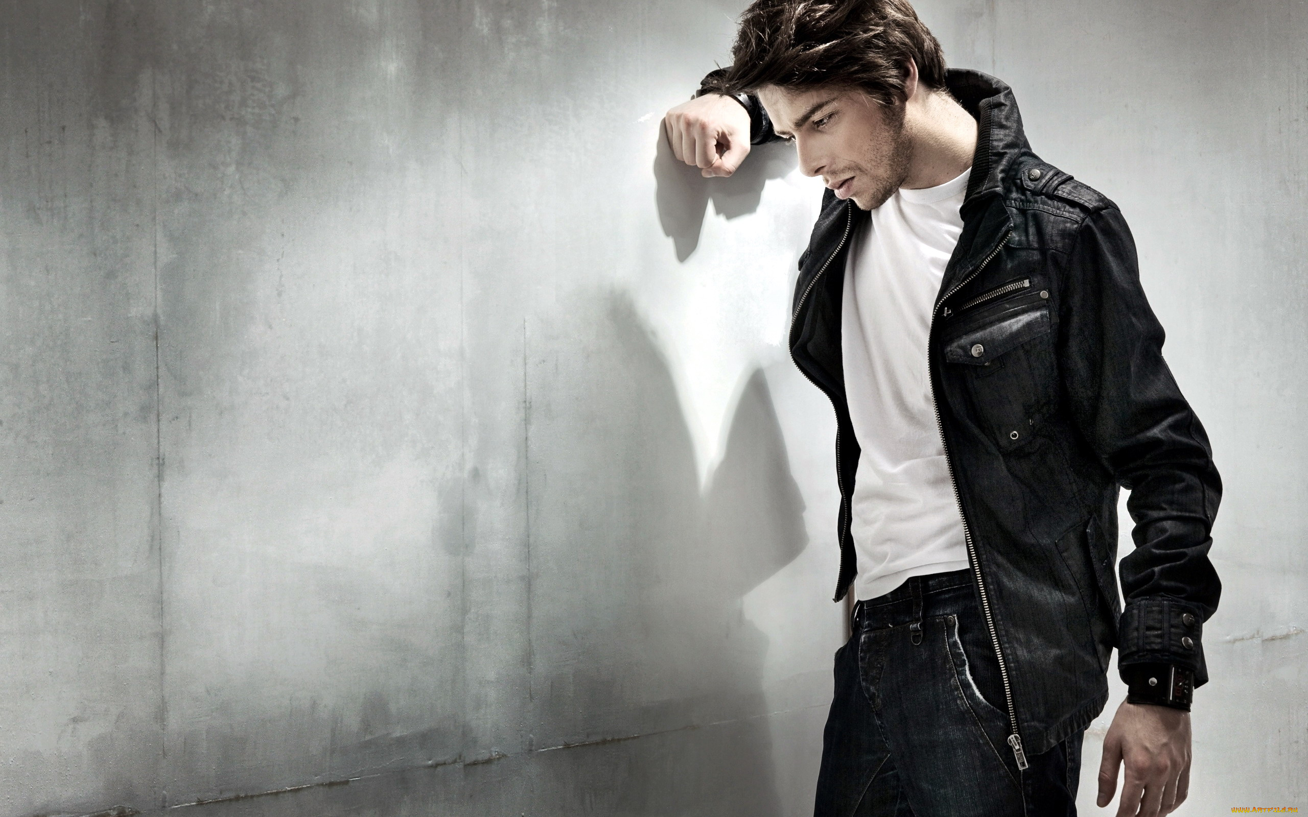 мужчины, -unsort, брюнет, майка, джинсы, косуха