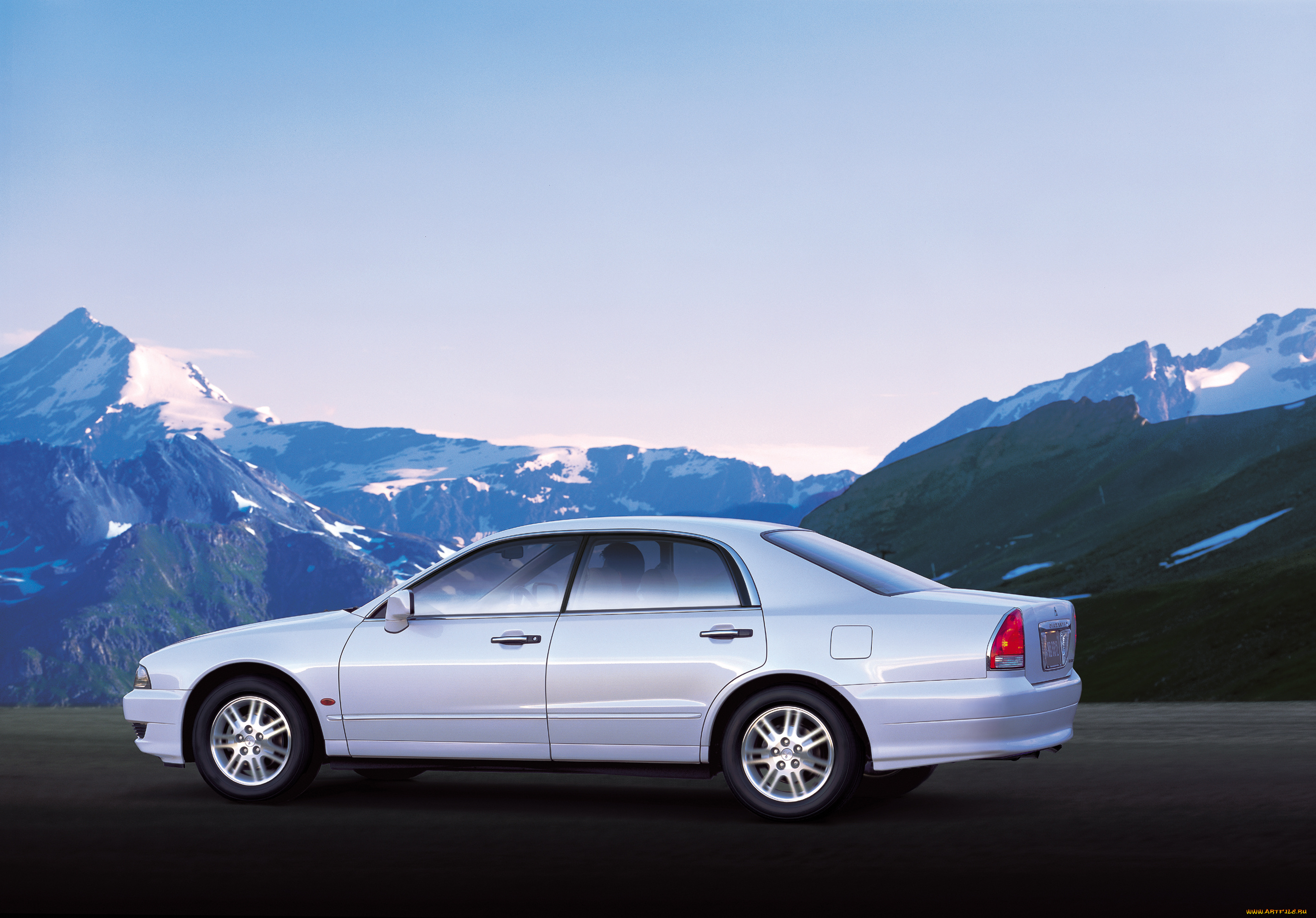 автомобили, mitsubishi