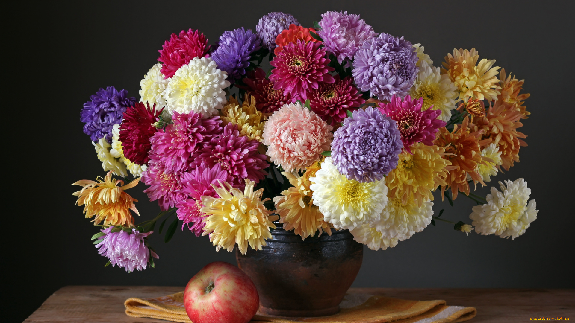 цветы, астры, яблоко